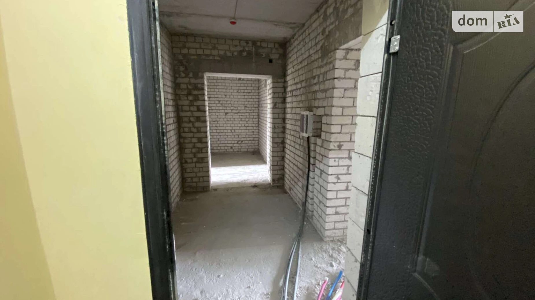 Продается 3-комнатная квартира 88.2 кв. м в Чайках, ул. Валерия Лобановского, 30В - фото 2