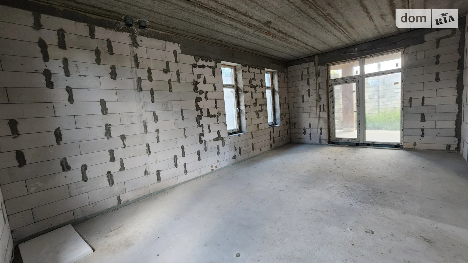 Продается одноэтажный дом 148.7 кв. м с гаражом, цена: 166000 $ - фото 3