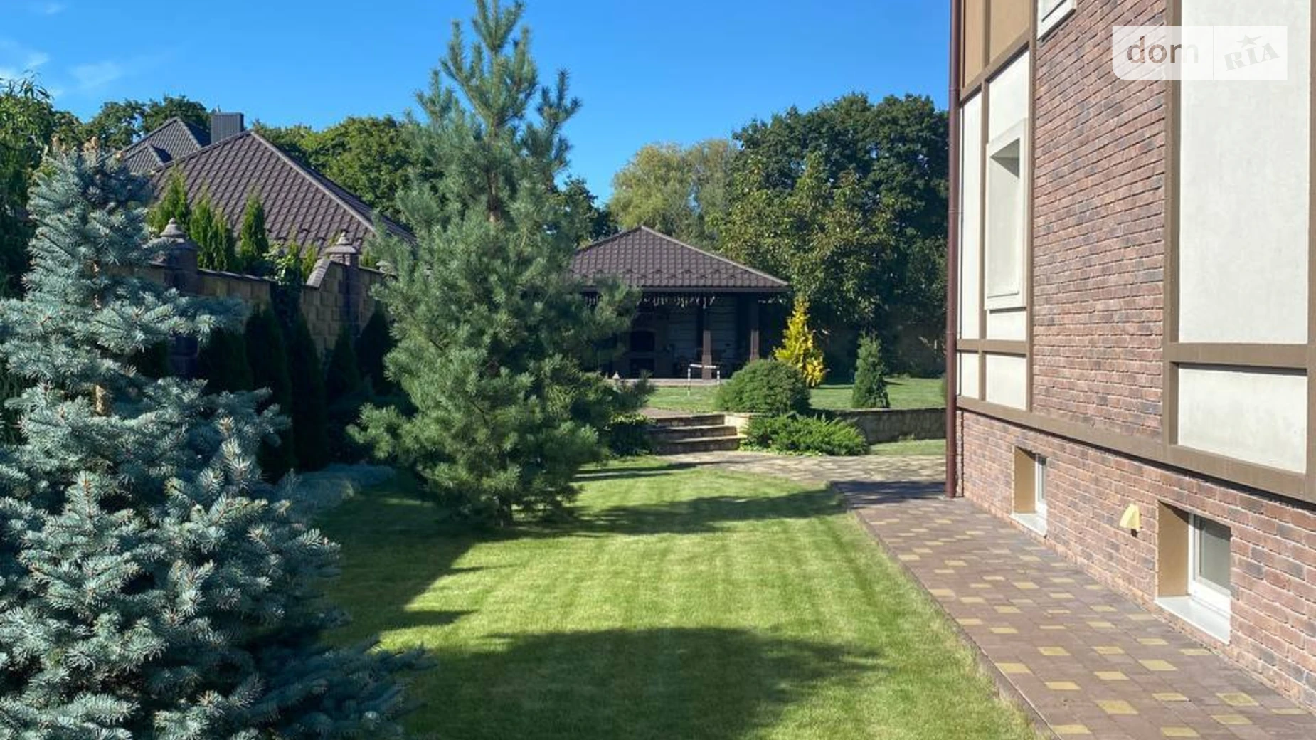 Продается дом на 3 этажа 199 кв. м с бассейном, цена: 395000 $ - фото 2