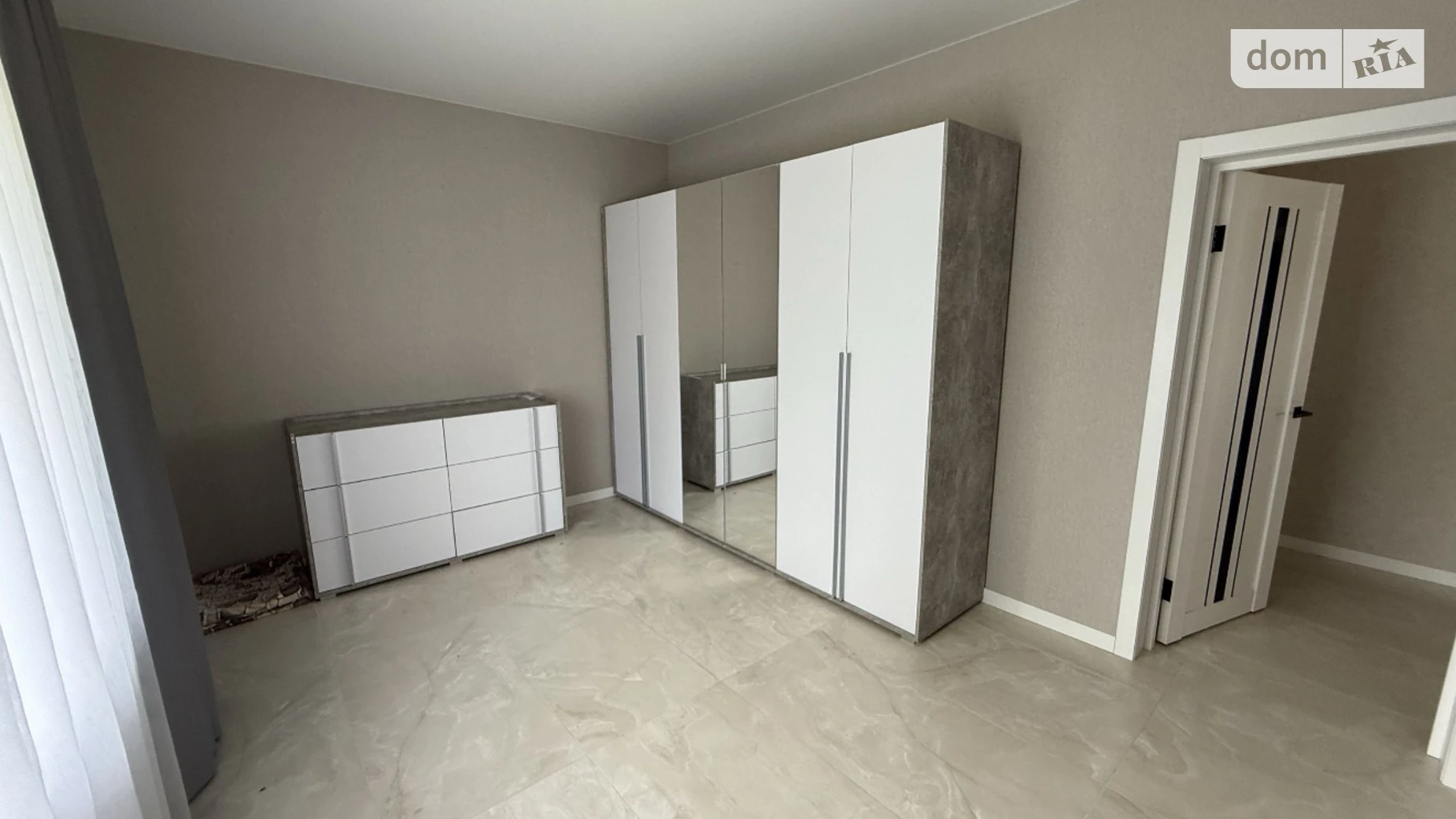 Сдается в аренду одноэтажный дом 100 кв. м с террасой, цена: 1300 $ - фото 5