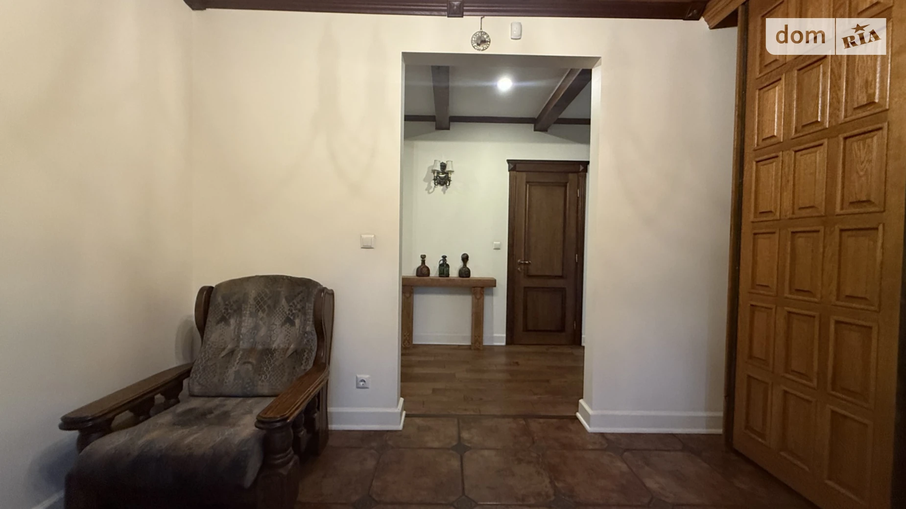 Продается одноэтажный дом 218 кв. м с гаражом, цена: 525000 $ - фото 3