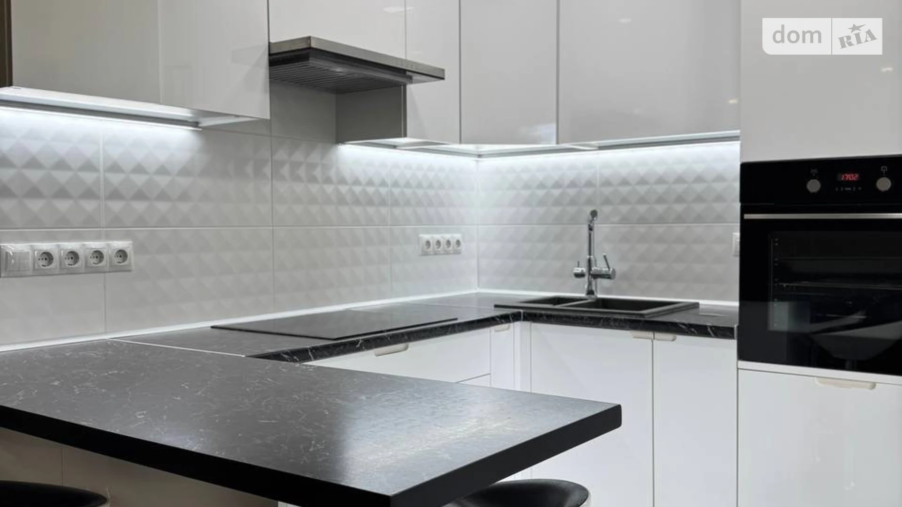 Продается 2-комнатная квартира 69.4 кв. м в Виннице, ул. Зеленая - фото 2