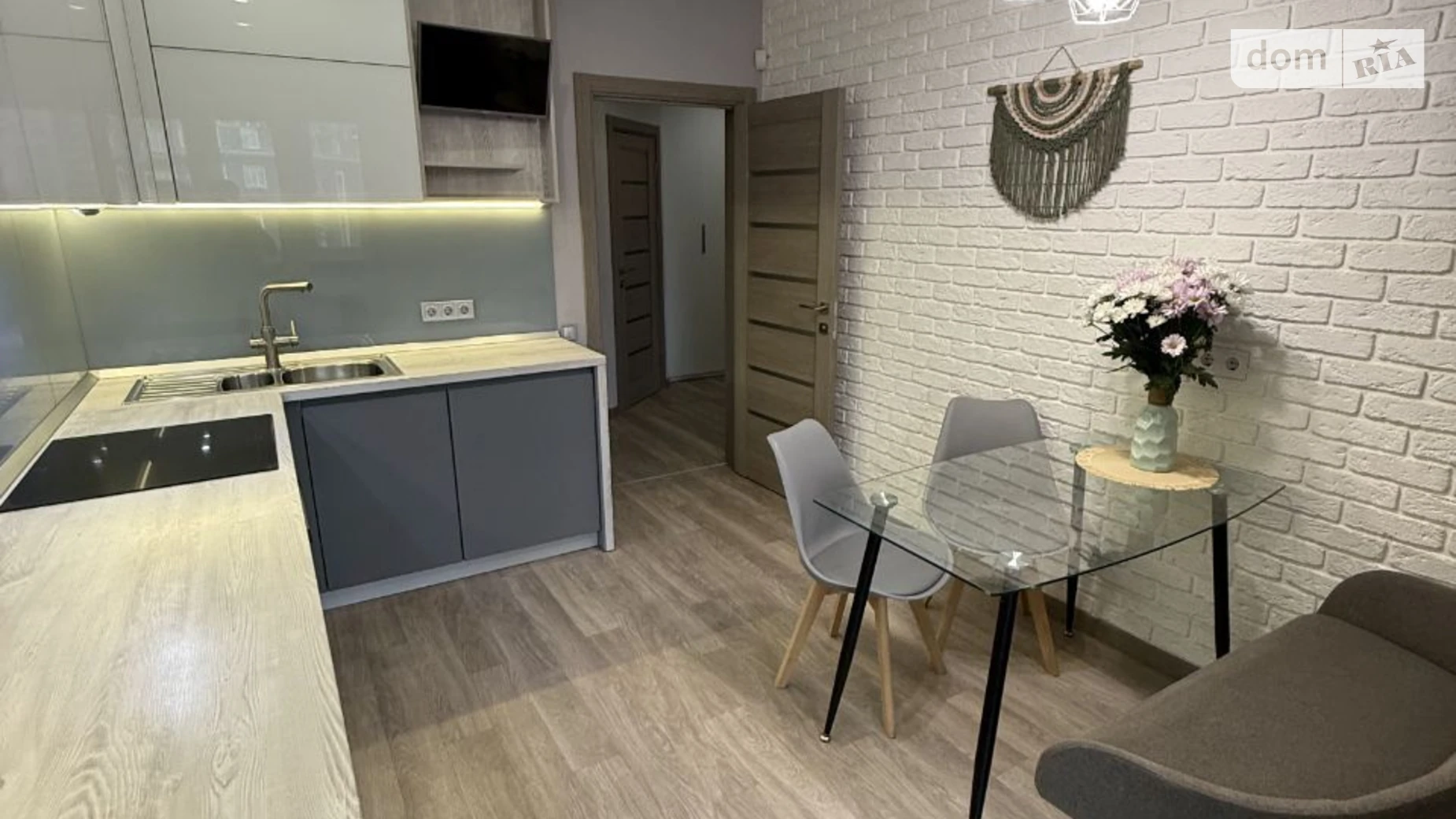 Продается 2-комнатная квартира 71.4 кв. м в Харькове, ул. Молочная - фото 2