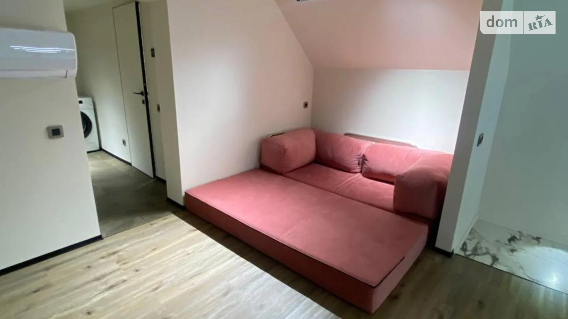 Продается дом на 2 этажа 162 кв. м с балконом, цена: 330000 $ - фото 2