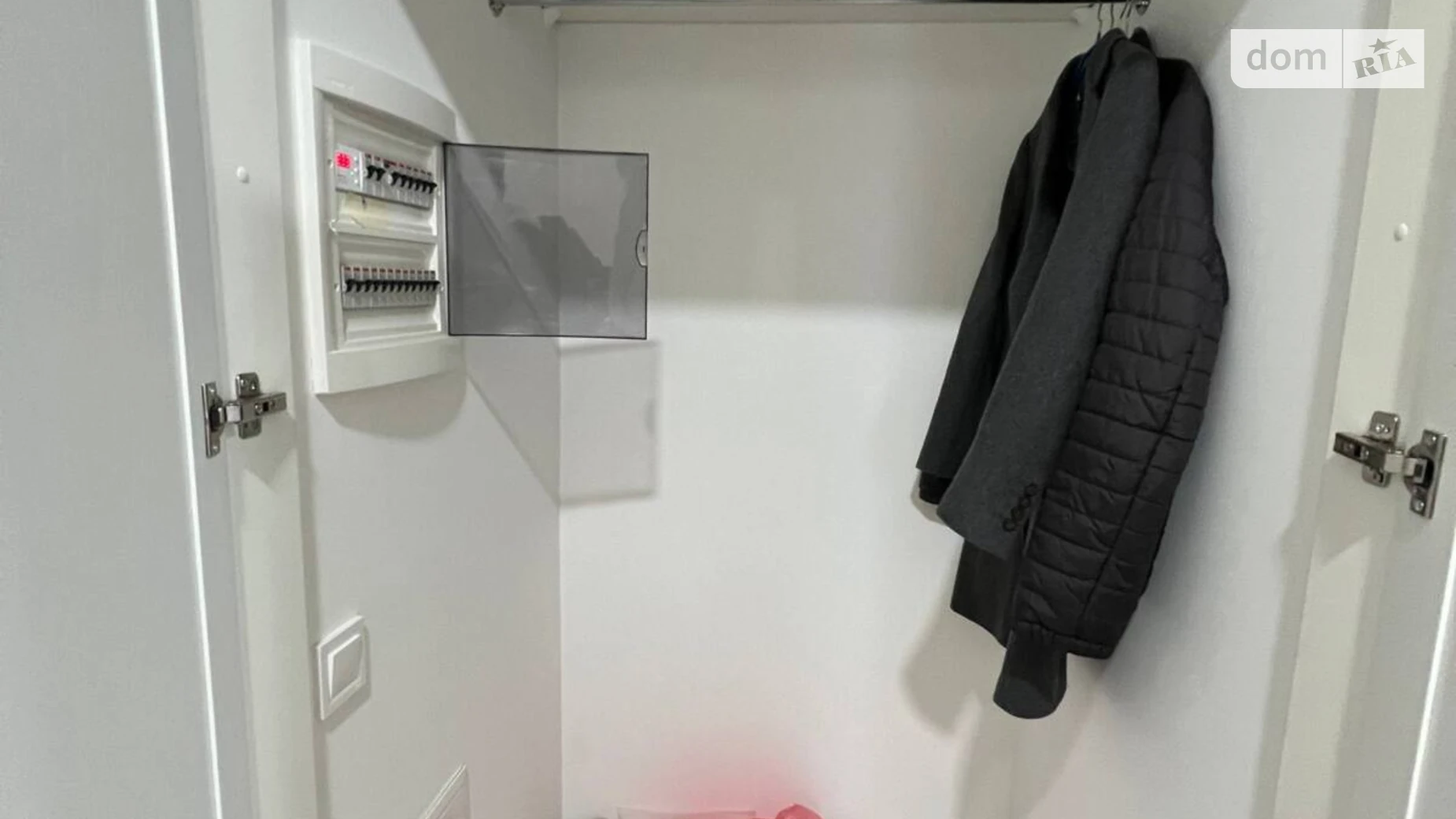 Продается 2-комнатная квартира 98 кв. м в Киеве, ул. Ревуцкого, 40В - фото 2