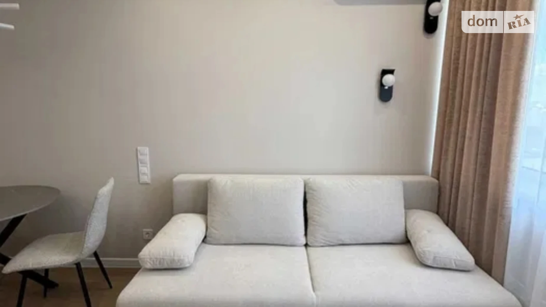 Продается 1-комнатная квартира 42 кв. м в Киеве, ул. Всеволода Змиенко, 34/21 - фото 4