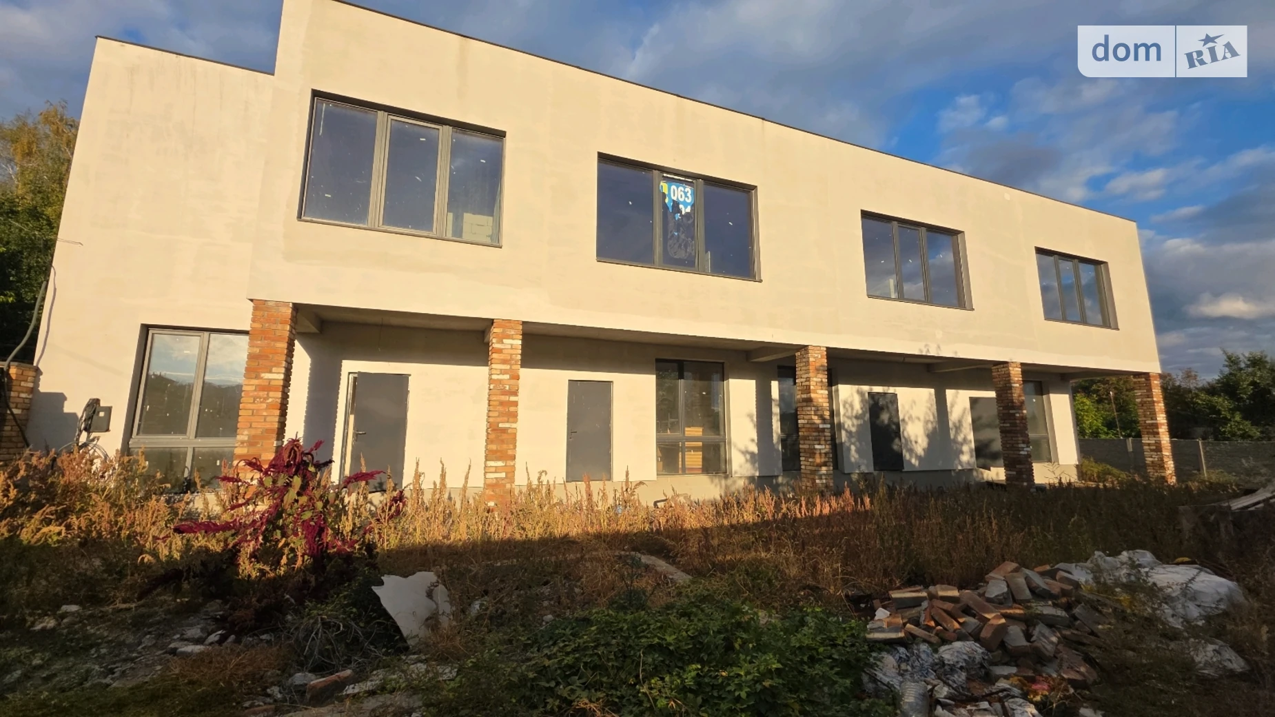 Продается дом на 2 этажа 280 кв. м с верандой, цена: 180000 $ - фото 3
