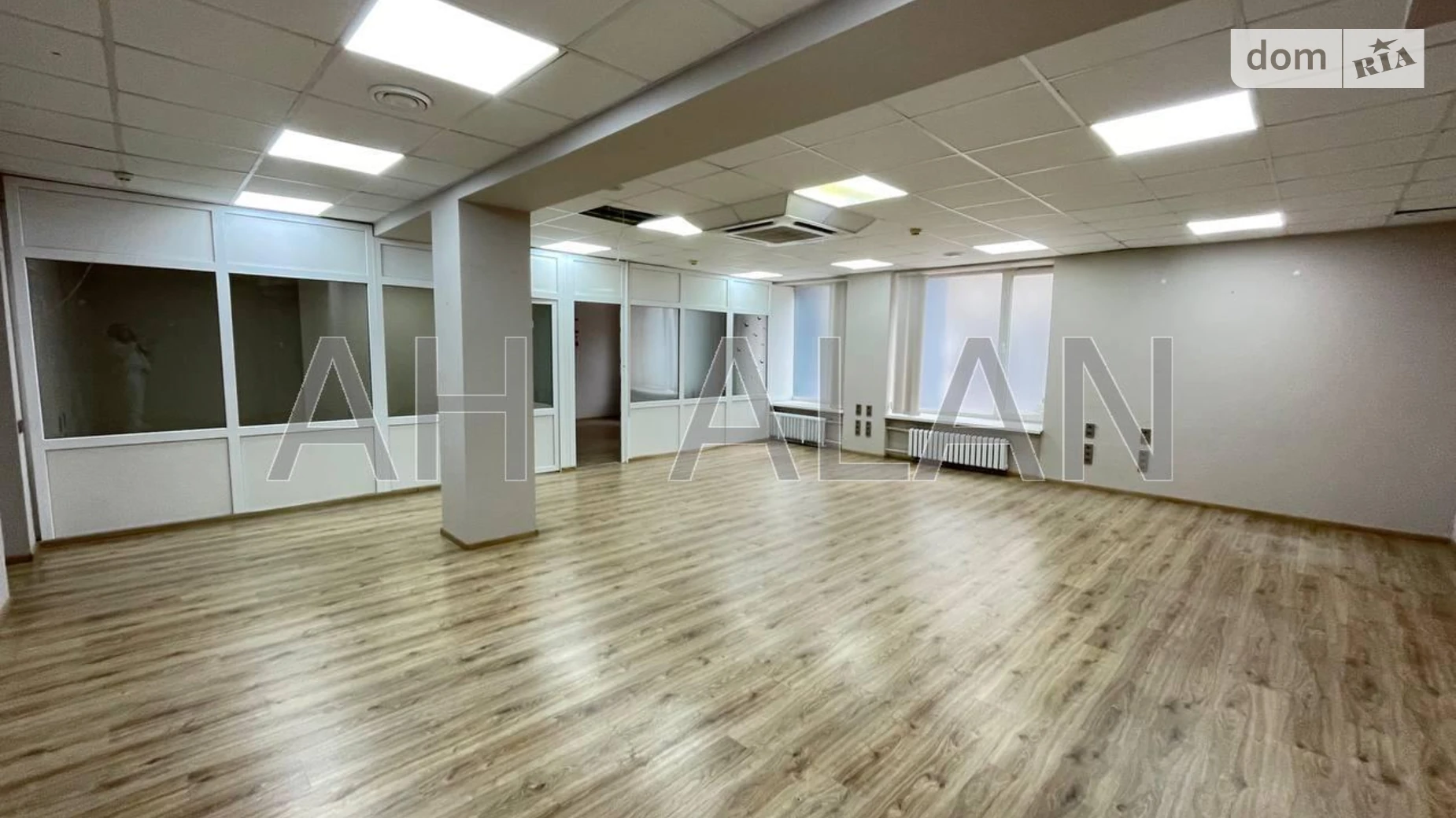 Сдается в аренду офис 197 кв. м в бизнес-центре, цена: 63000 грн - фото 3