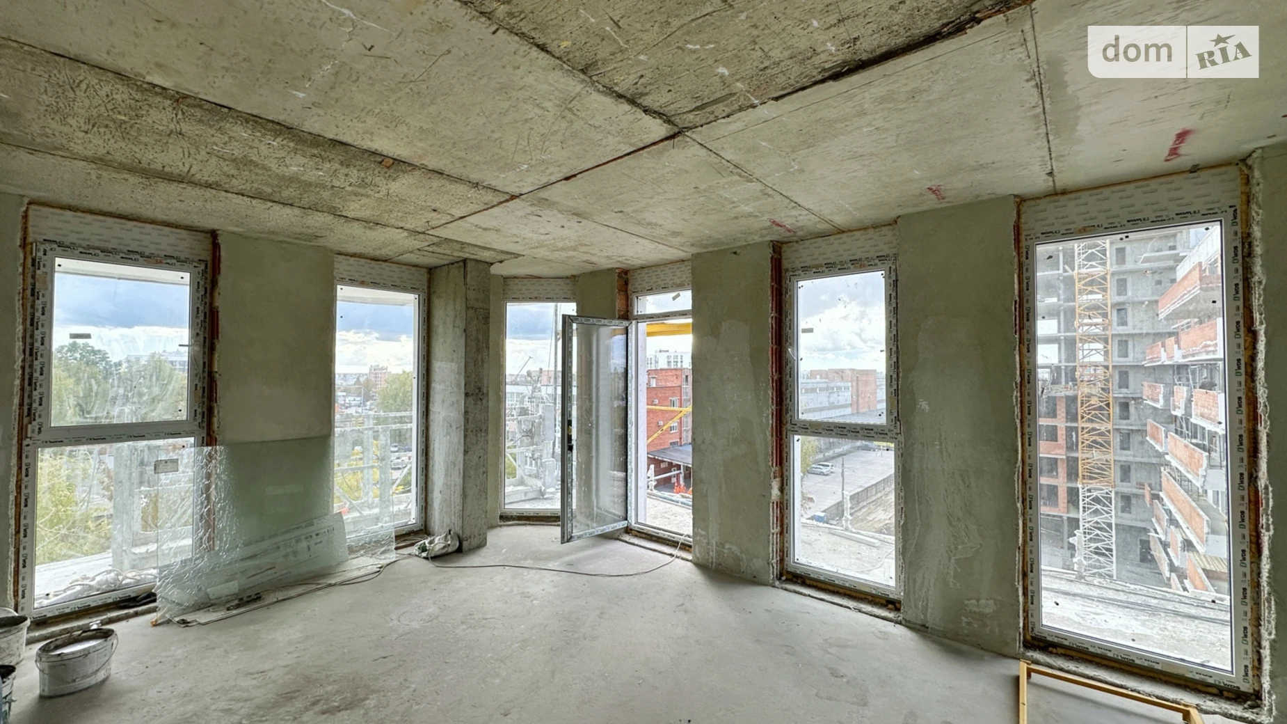 Продается 3-комнатная квартира 103 кв. м в Львове, ул. Раковского, 24А - фото 2