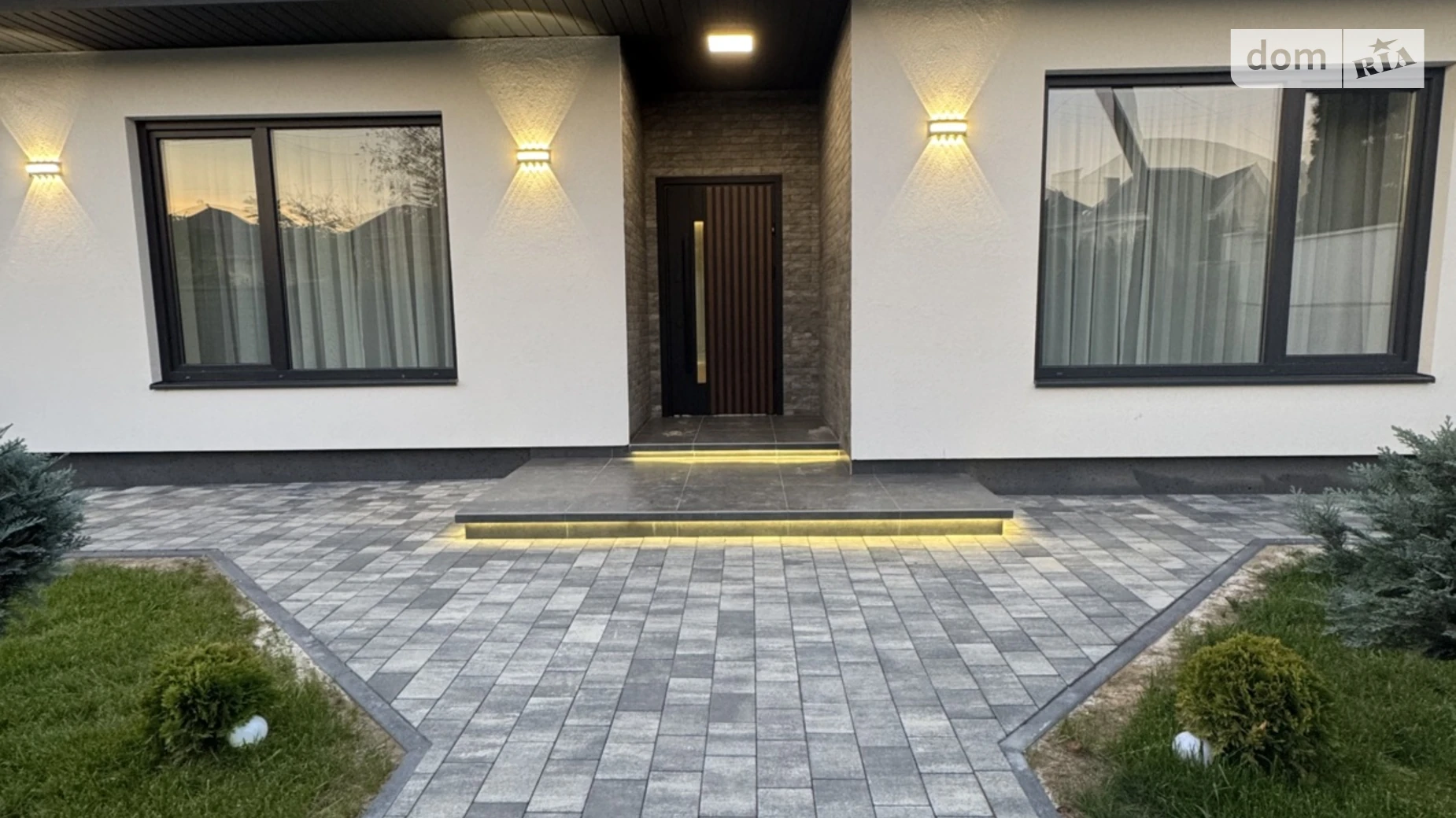 Продается одноэтажный дом 145 кв. м с террасой, цена: 300000 $ - фото 2