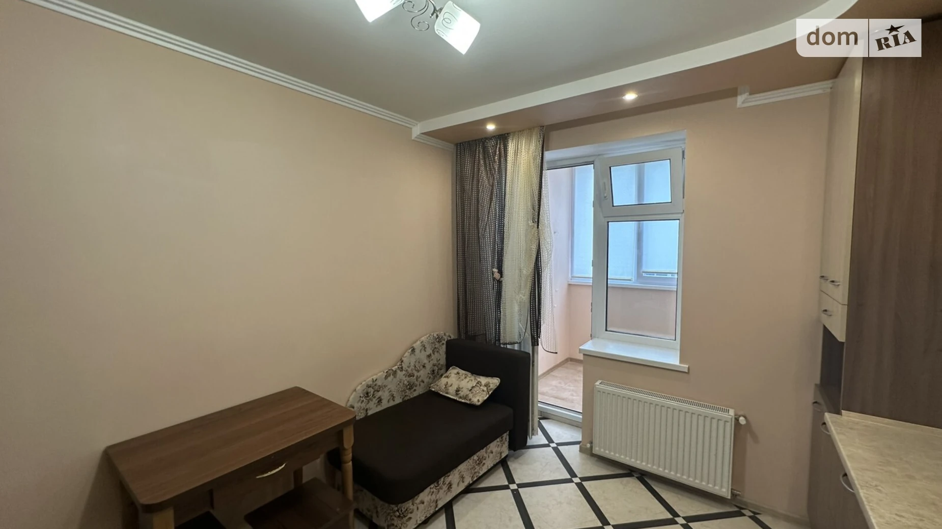 1-комнатная квартира 44 кв. м в Тернополе, ул. Яремы - фото 2
