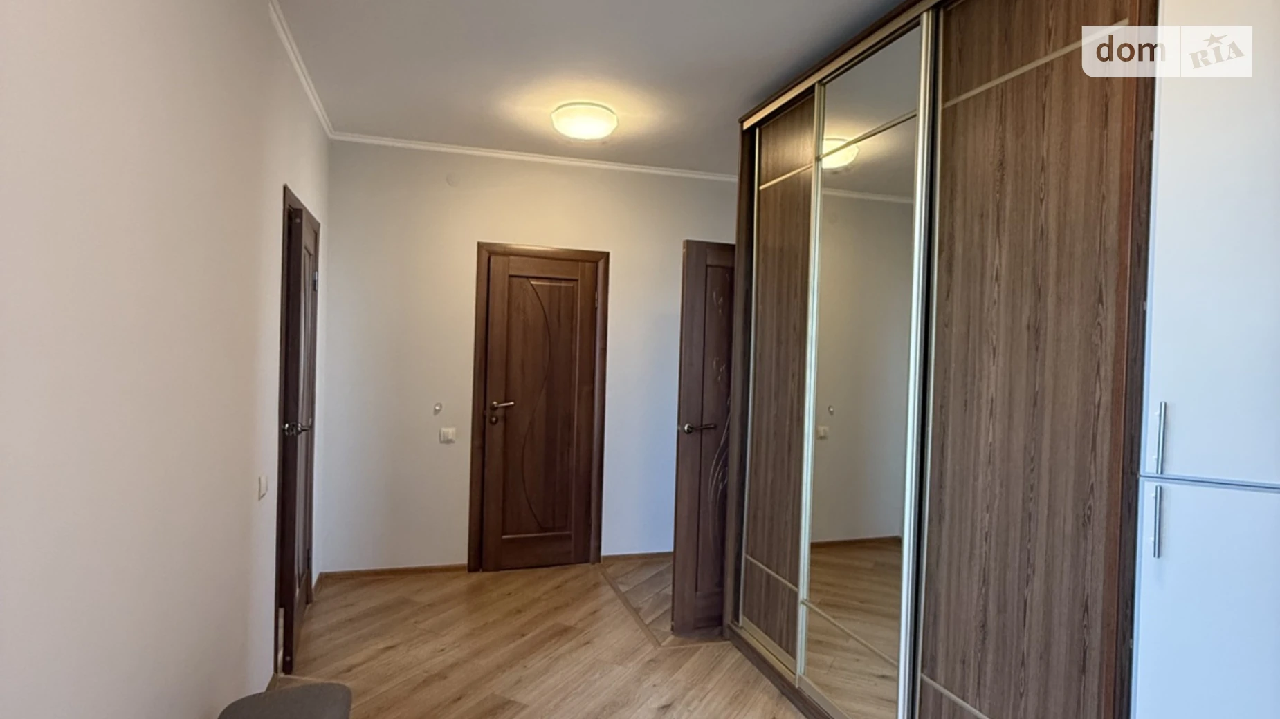 Сдается в аренду 1-комнатная квартира 47 кв. м в Львове, ул. Миклеша Карла - фото 4
