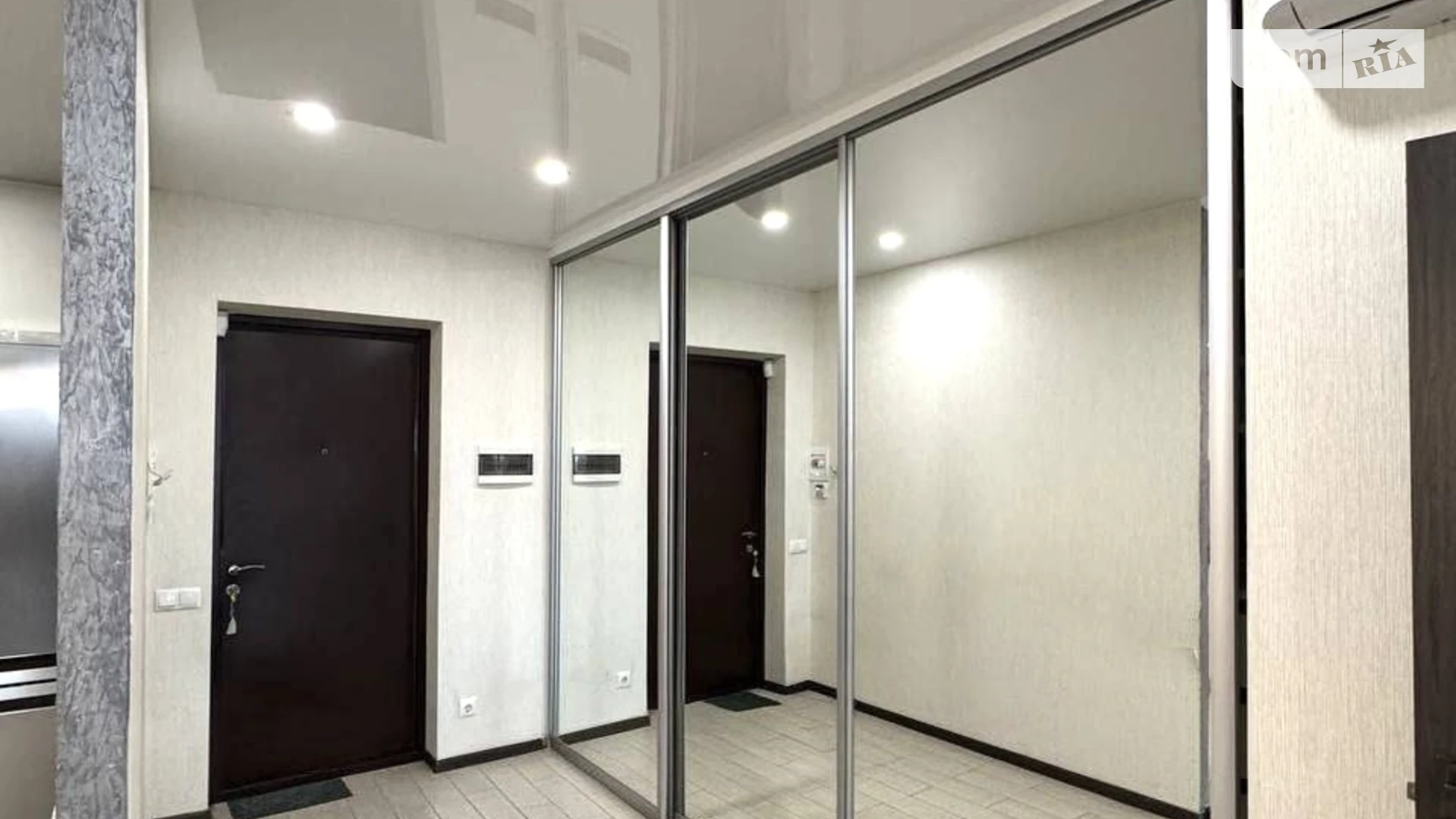 Сдается в аренду 2-комнатная квартира 65 кв. м в Львове, ул. Вячеслава Липинского, 28 - фото 3