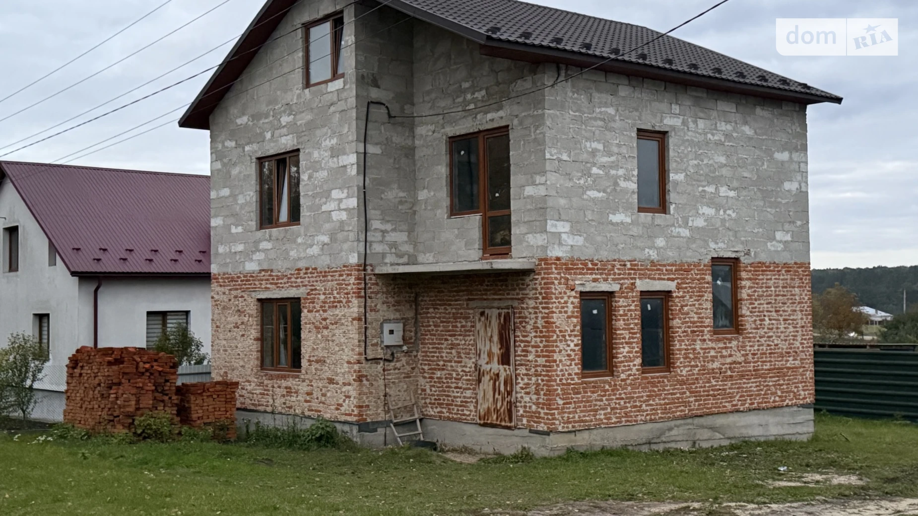 Продается дом на 3 этажа 125 кв. м с садом, цена: 32000 $ - фото 2