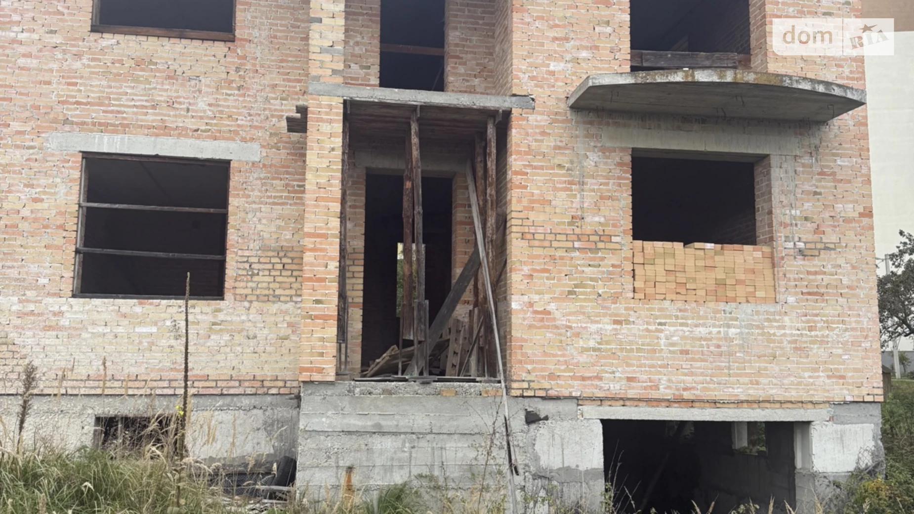 Продается дом на 2 этажа 275 кв. м с участком, цена: 180000 $ - фото 3