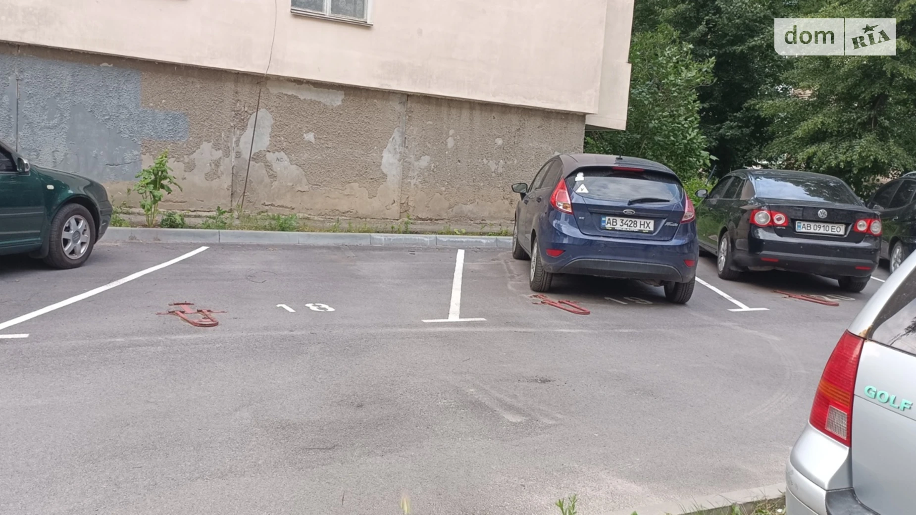 Сдается в аренду место на стоянке под легковое авто на 3 кв. м, цена: 700 грн - фото 2