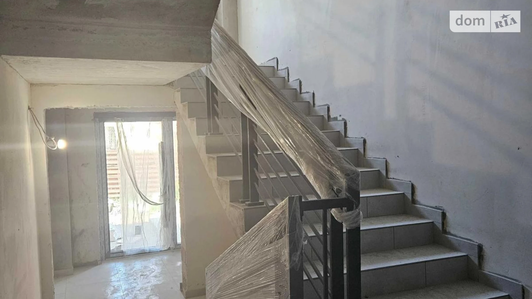 Продается 1-комнатная квартира 44 кв. м в, цена: 70500 $ - фото 5