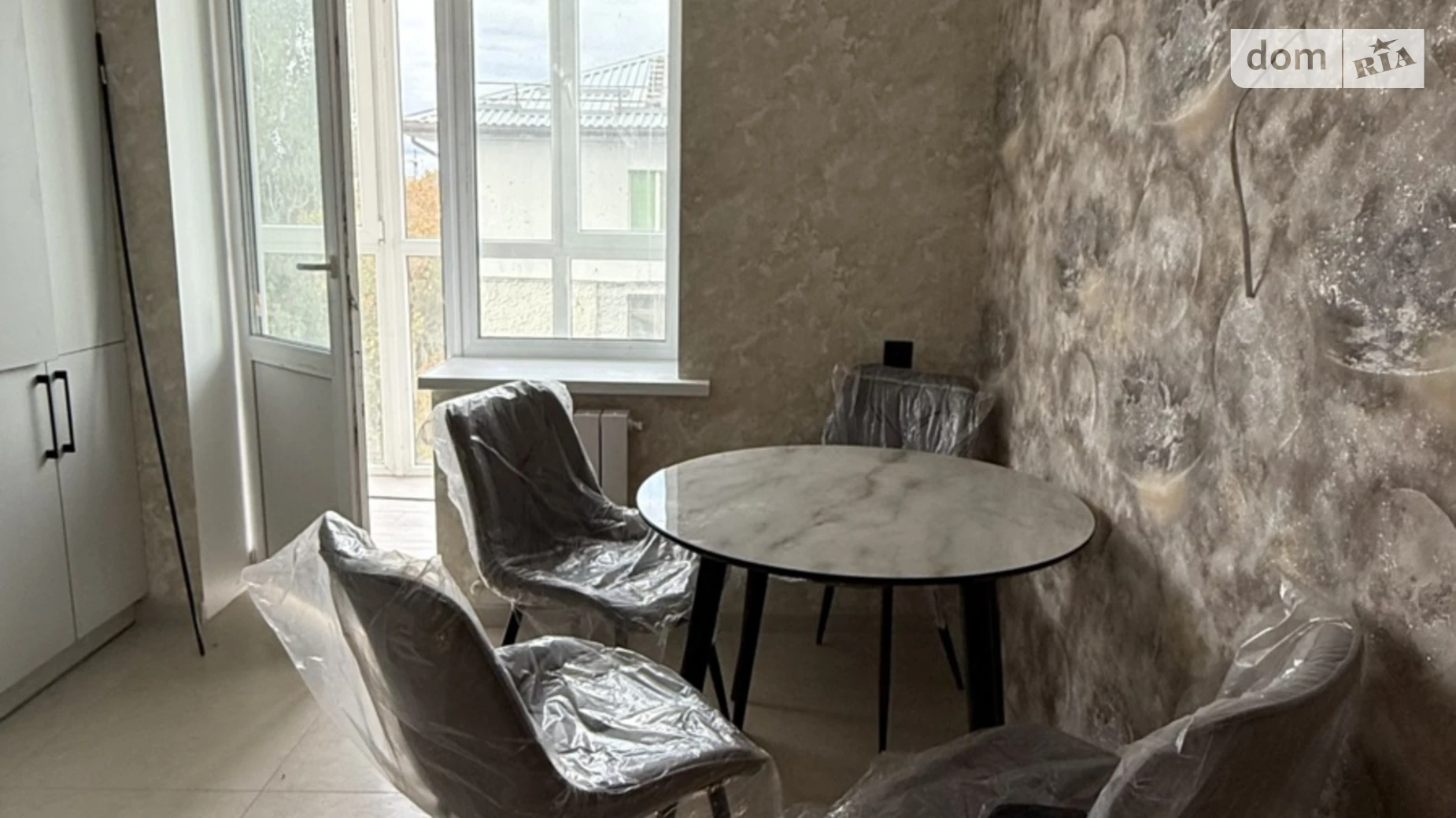 Продається 1-кімнатна квартира 42.3 кв. м у Полтаві, вул. Великотирнівська, 4А - фото 4