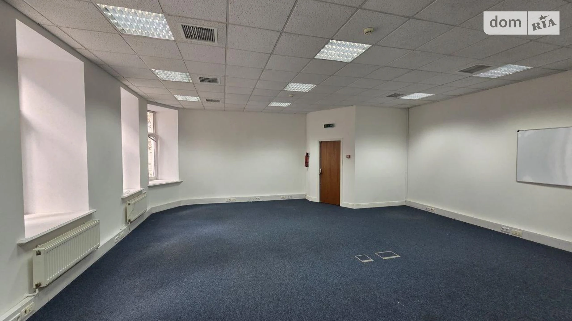 Сдается в аренду офис 200 кв. м в бизнес-центре, цена: 4650 $ - фото 4