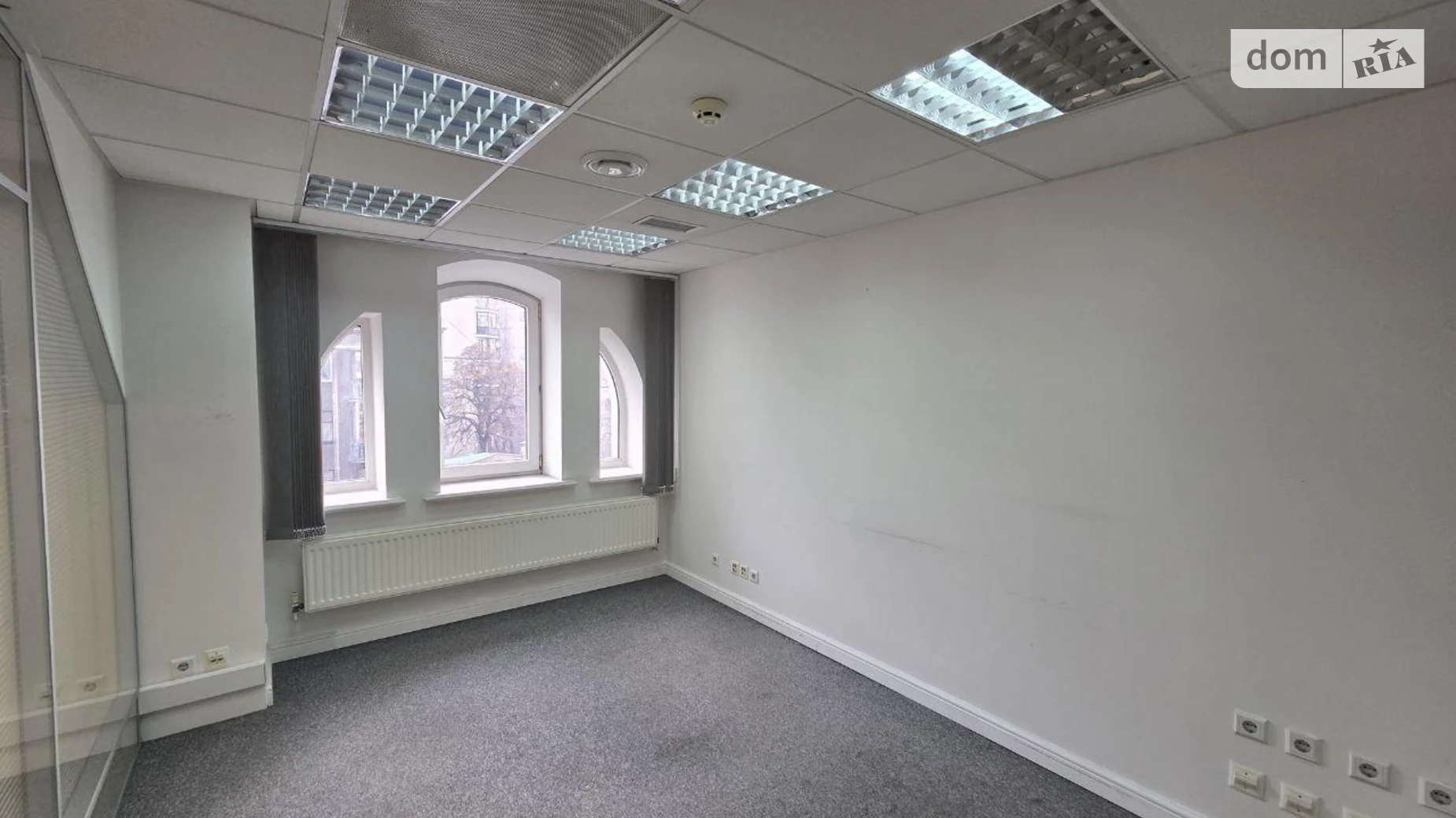 Сдается в аренду офис 300 кв. м в бизнес-центре, цена: 6300 $ - фото 5