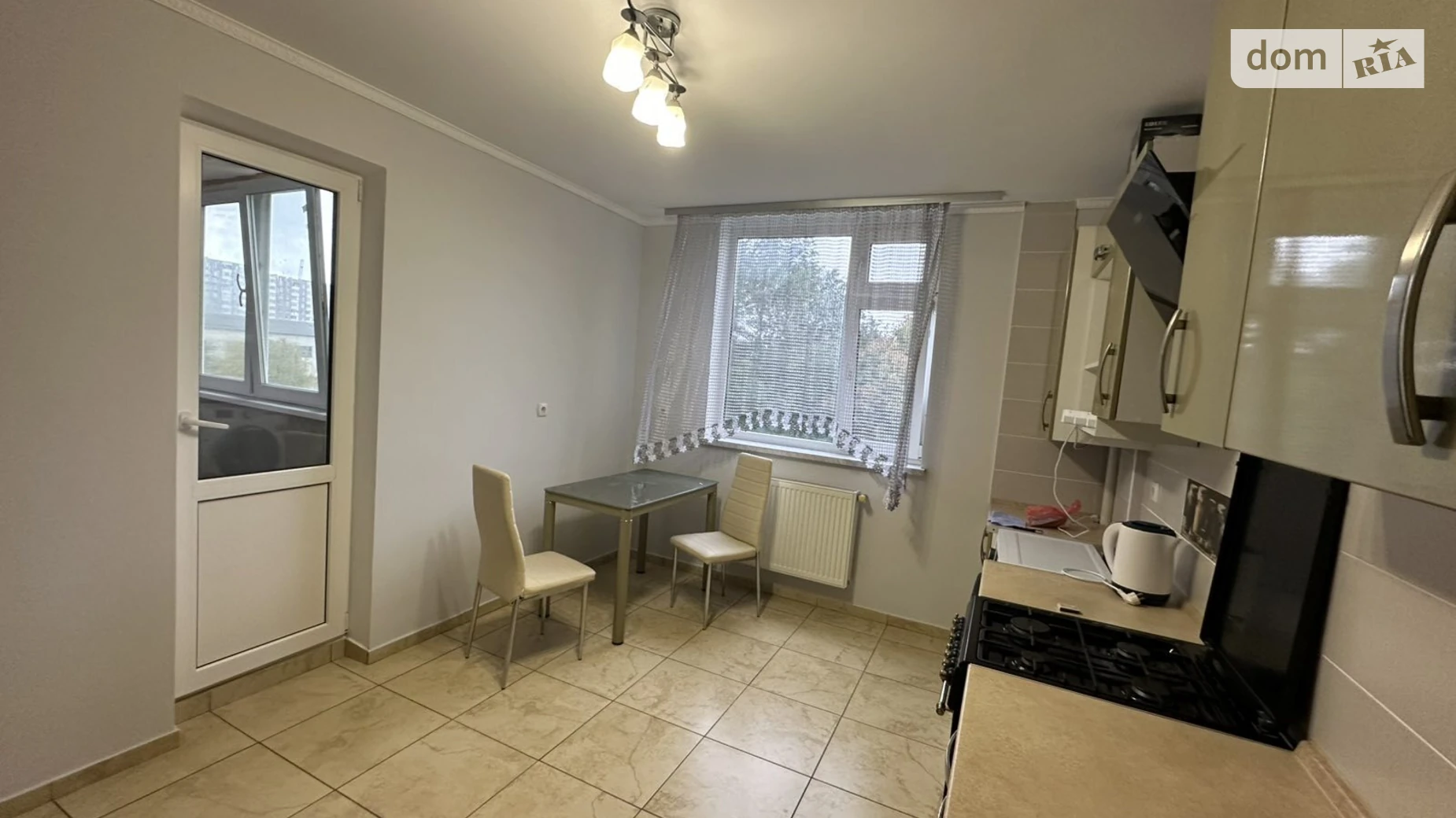 2-кімнатна квартира 65 кв. м у Тернополі, вул. Овочева - фото 4