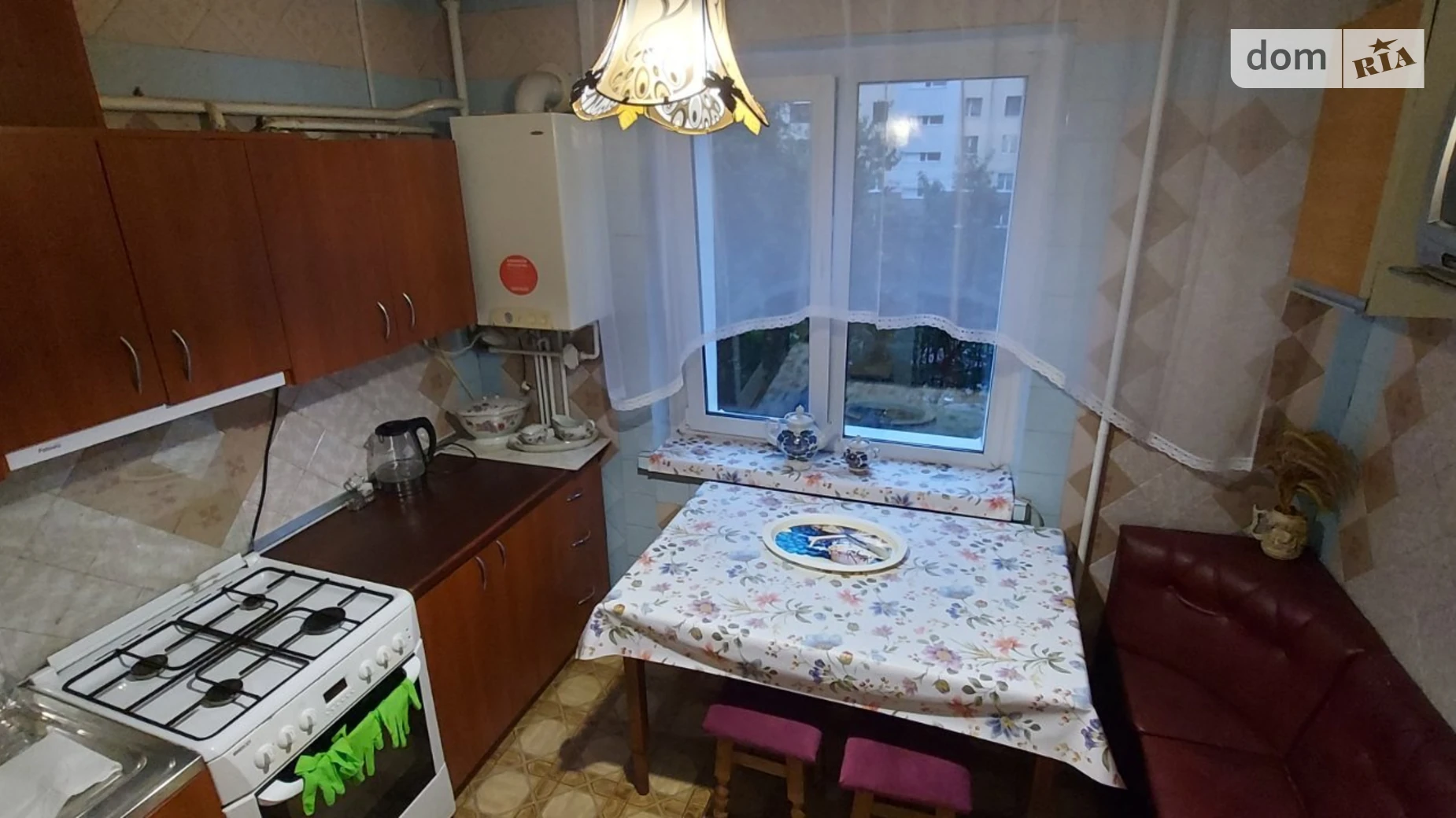 Продается 2-комнатная квартира 52 кв. м в Виннице, ул. Константина Василенко - фото 2