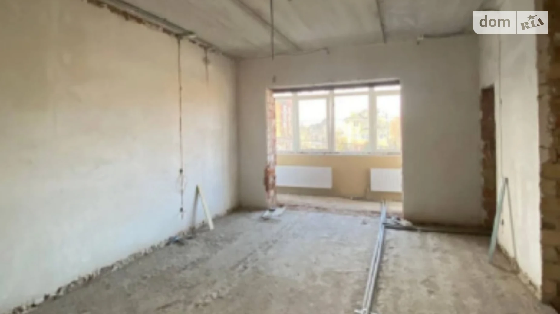 Продается дом на 2 этажа 400 кв. м с гаражом, цена: 100000 $ - фото 4