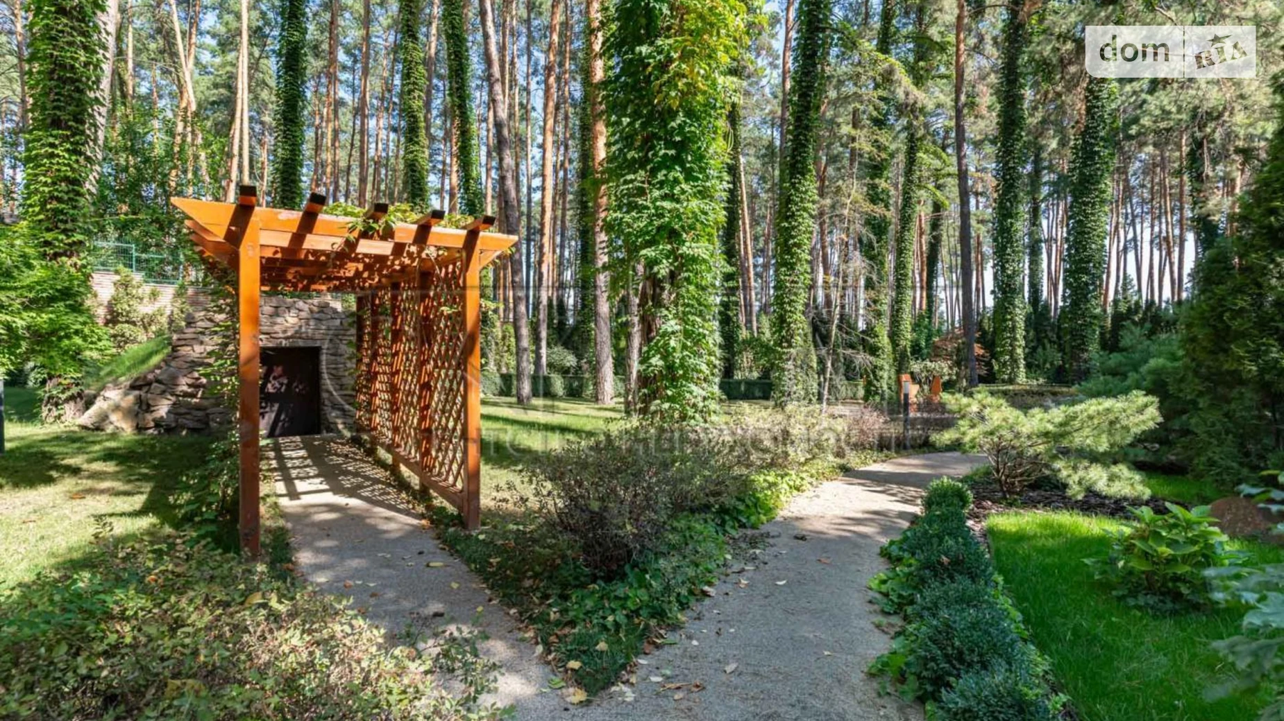 Продается дом на 3 этажа 845 кв. м с беседкой, цена: 1900000 $ - фото 5