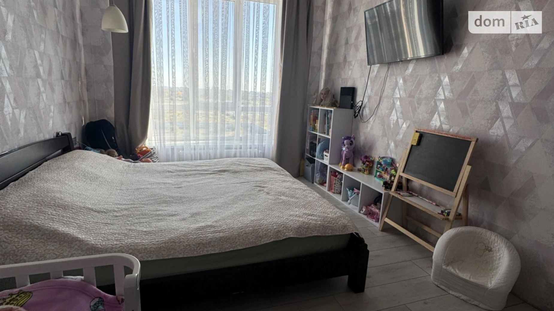 Продается 1-комнатная квартира 42 кв. м в, цена: 50000 $ - фото 2