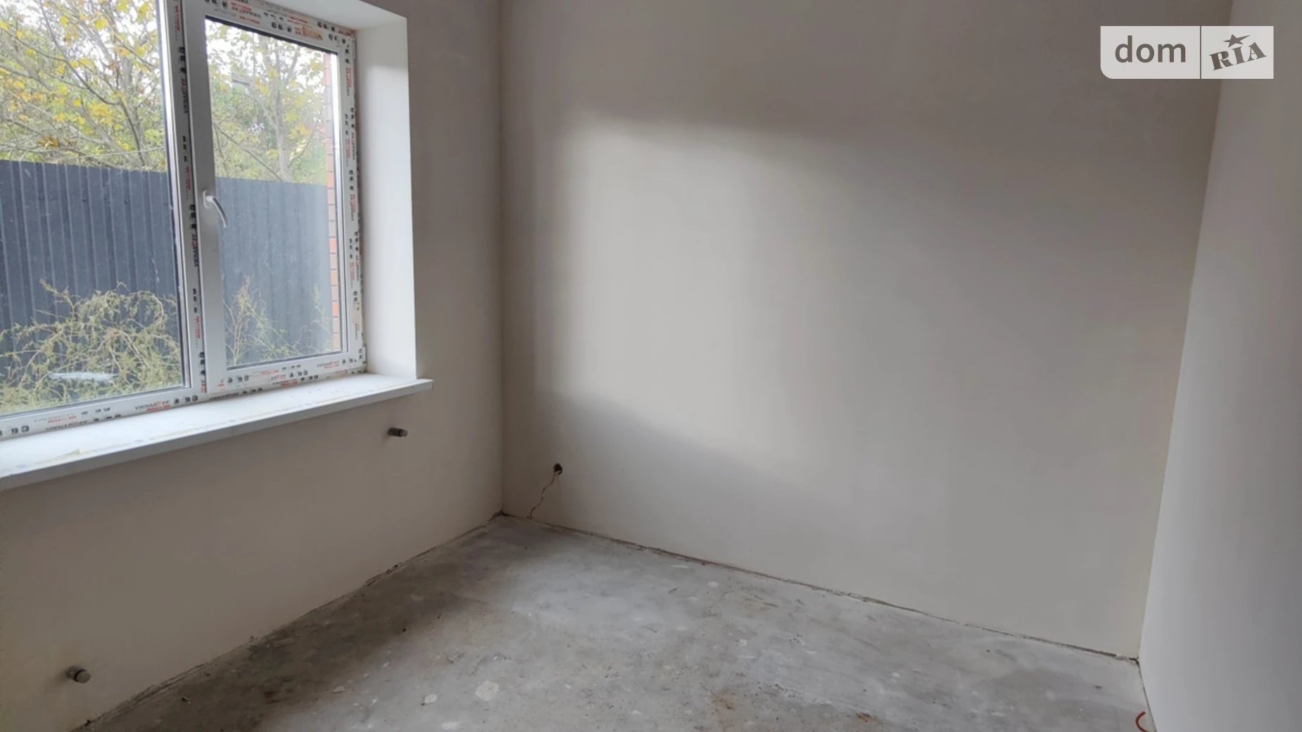 Продается дом на 2 этажа 107 кв. м с камином, цена: 79999 $ - фото 5