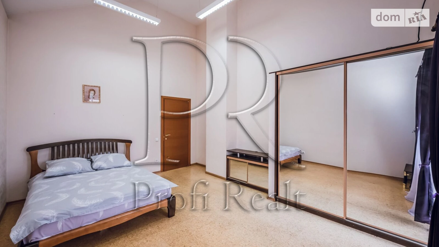 Продается дом на 3 этажа 567.7 кв. м с балконом, цена: 650000 $ - фото 3