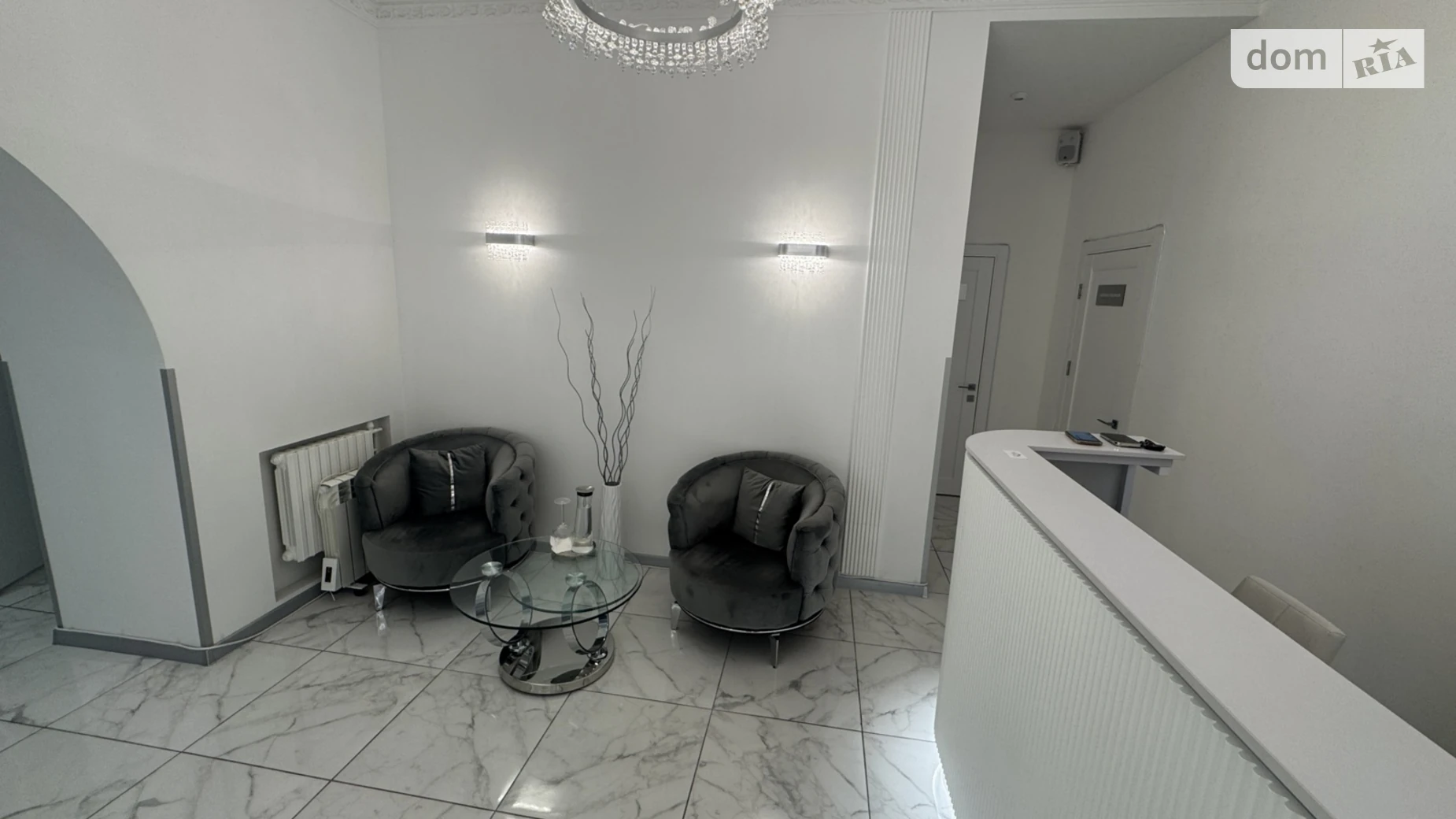 Здається в оренду приміщення вільного призначення 180 кв. м в 9-поверховій будівлі, цена: 4500 $ - фото 2