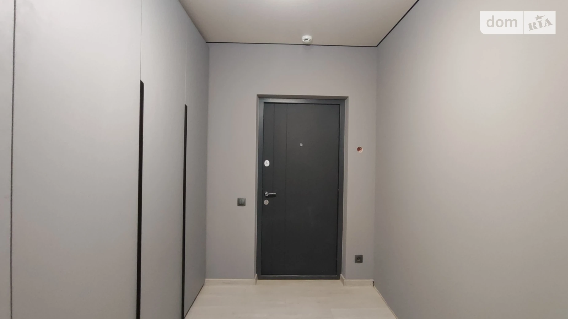 Продается 1-комнатная квартира 44 кв. м в Ивано-Франковске, ул. Ленкавского, 34/6 - фото 3