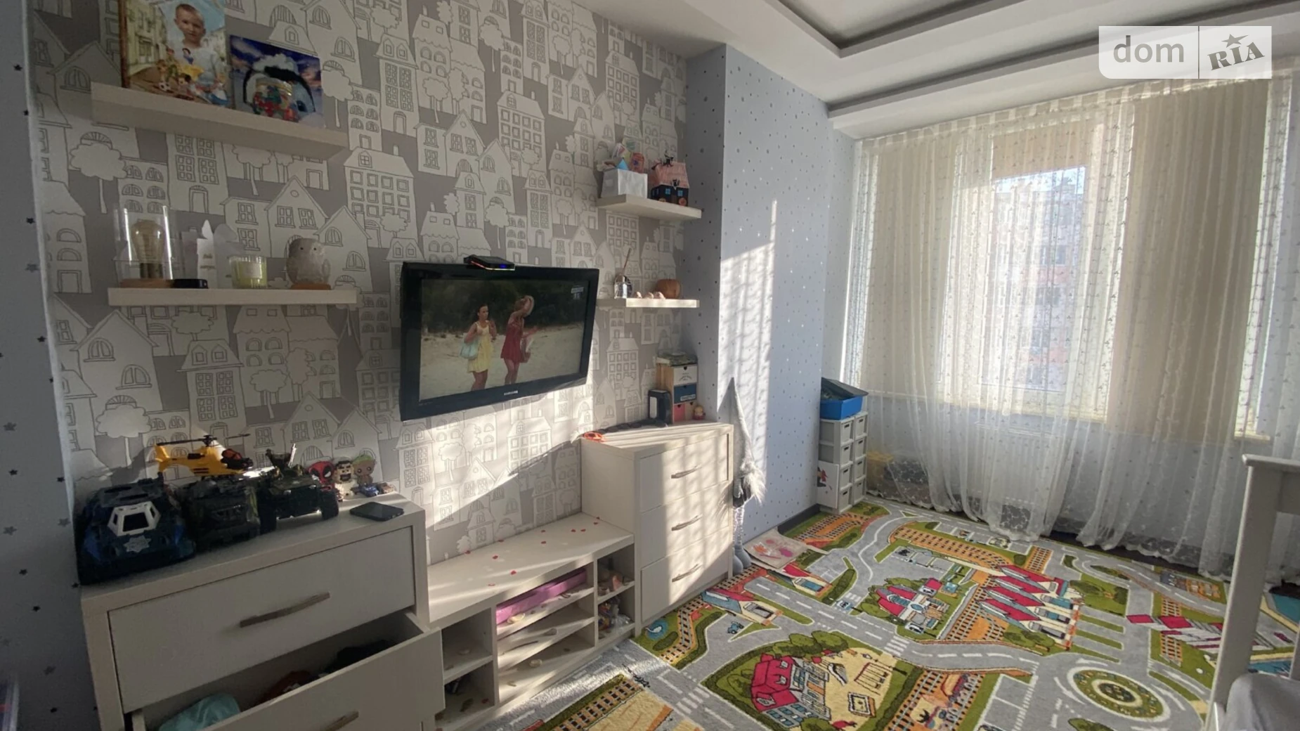 Продается 2-комнатная квартира 59 кв. м в Лиманке, мас. Радужный - фото 2