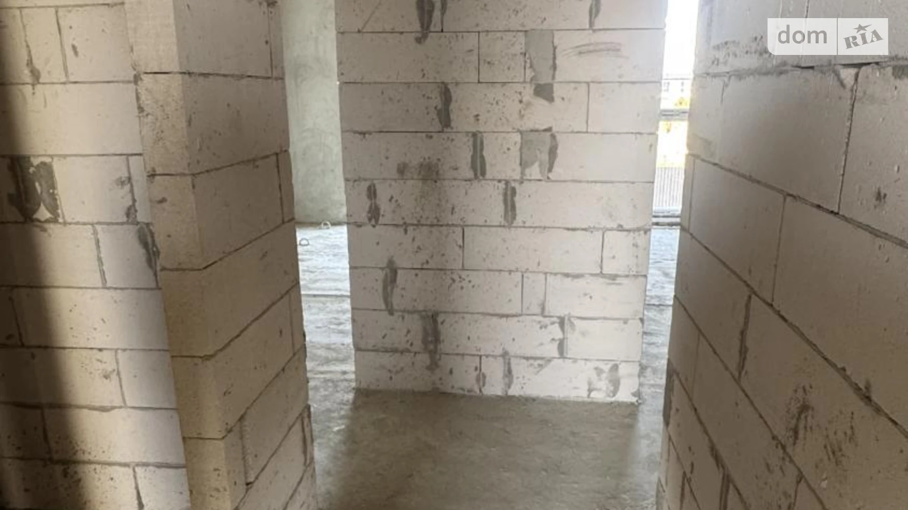 Продается дом на 2 этажа 100 кв. м с подвалом, цена: 65000 $ - фото 3