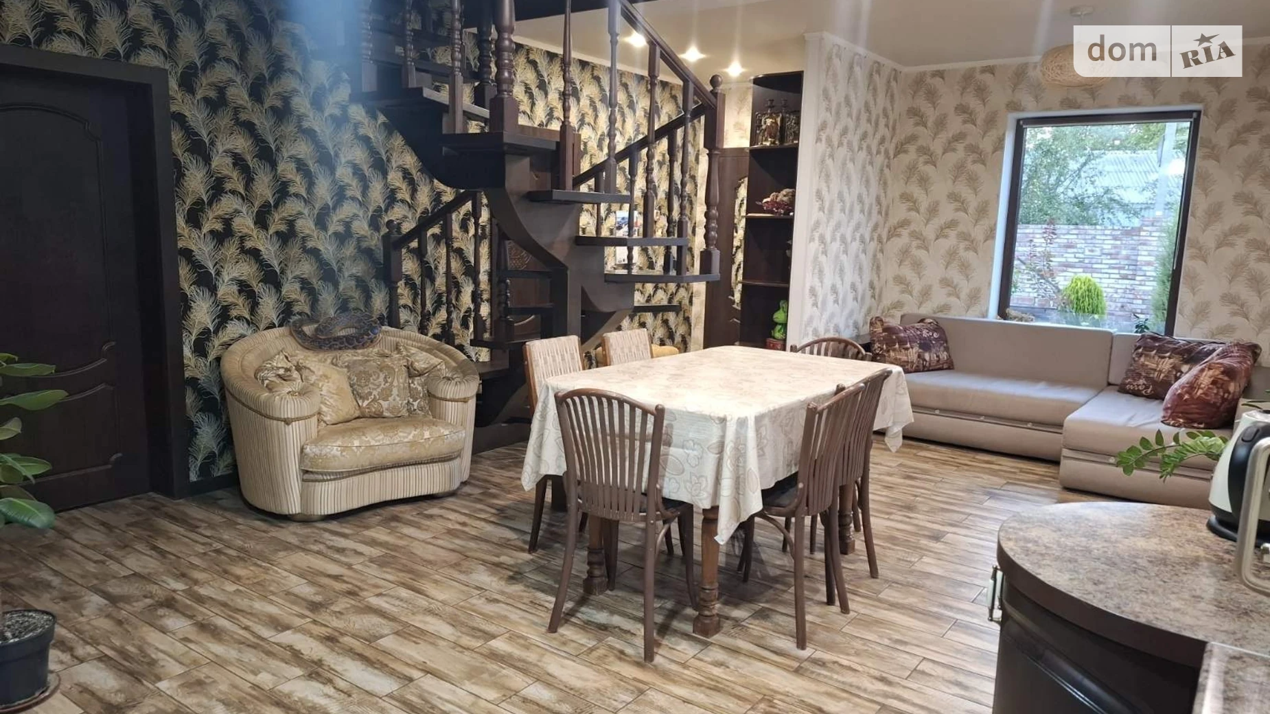 Продается дом на 2 этажа 105 кв. м с бассейном, цена: 135000 $ - фото 4