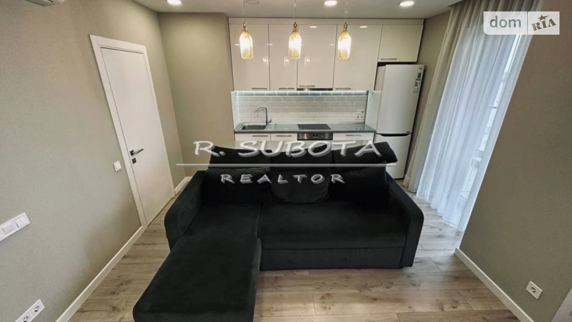 Продается 1-комнатная квартира 60.2 кв. м в Днепре, ул. Европейская, 9А - фото 2