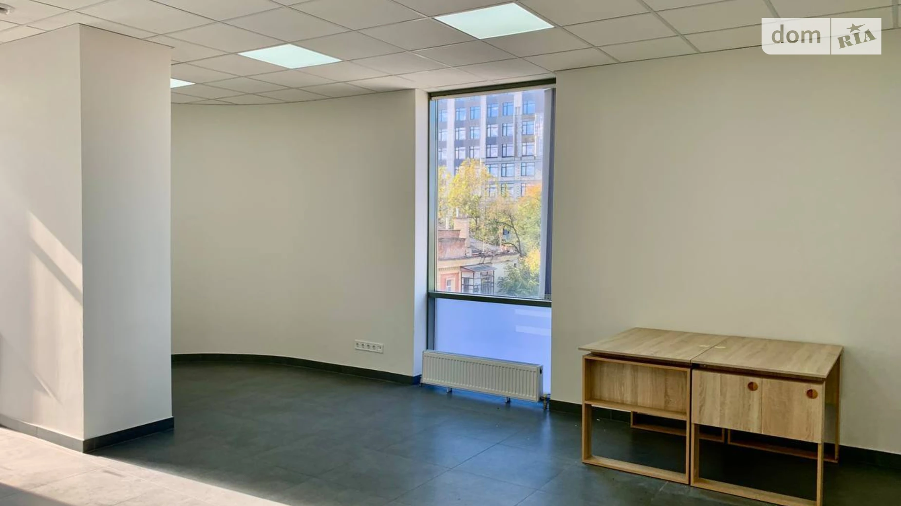 Сдается в аренду офис 176 кв. м в бизнес-центре, цена: 1760 $ - фото 5