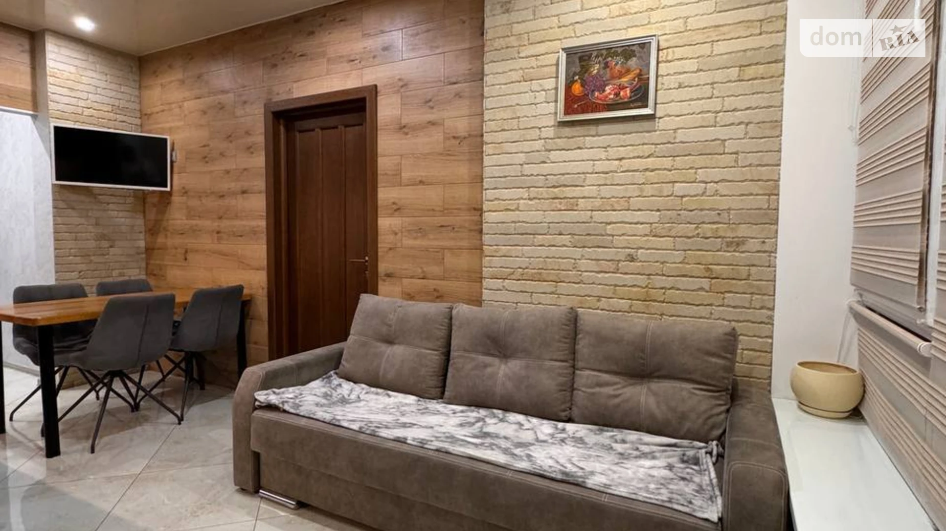 Продается 2-комнатная квартира 69.3 кв. м в Львове, ул. Линкольна Авраама, 6А - фото 2