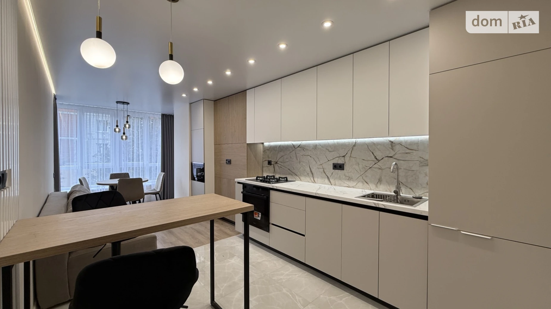 1-комнатная квартира 47 кв. м в Тернополе, ул. Вербицкого Михаила, 7А - фото 2