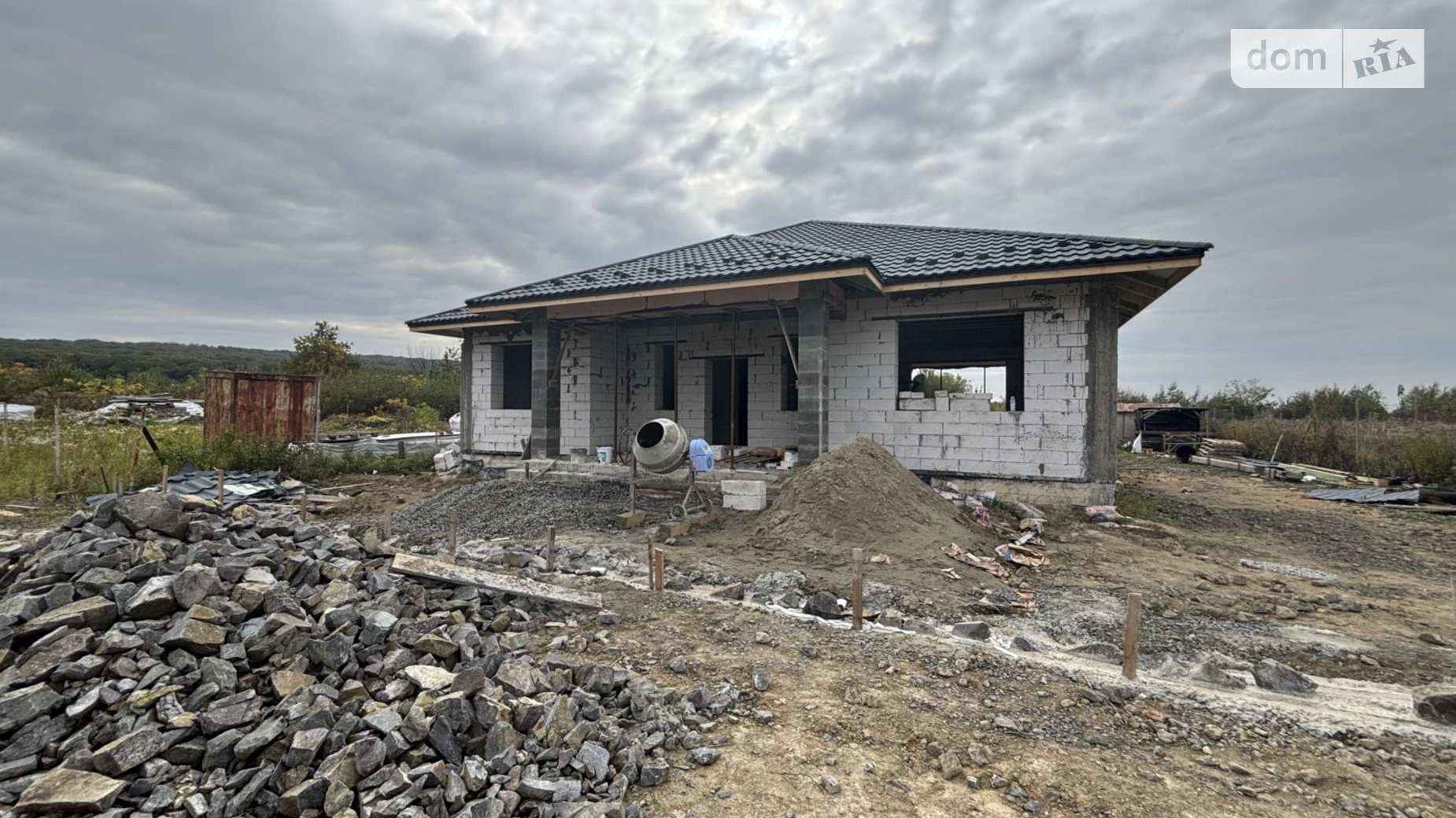 Продается одноэтажный дом 215 кв. м с гаражом, цена: 135000 $ - фото 2