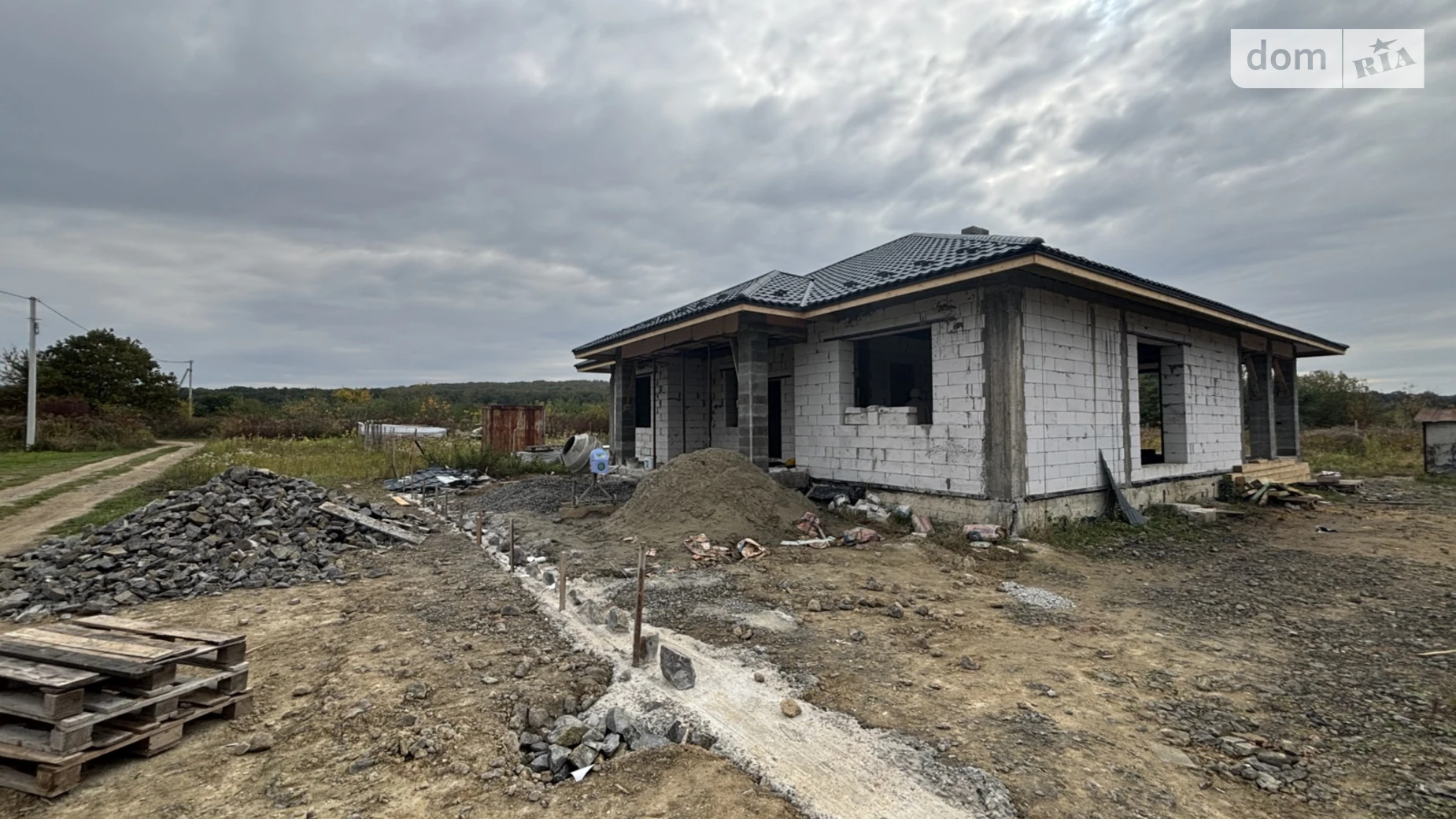 Продается одноэтажный дом 215 кв. м с гаражом, цена: 135000 $ - фото 5