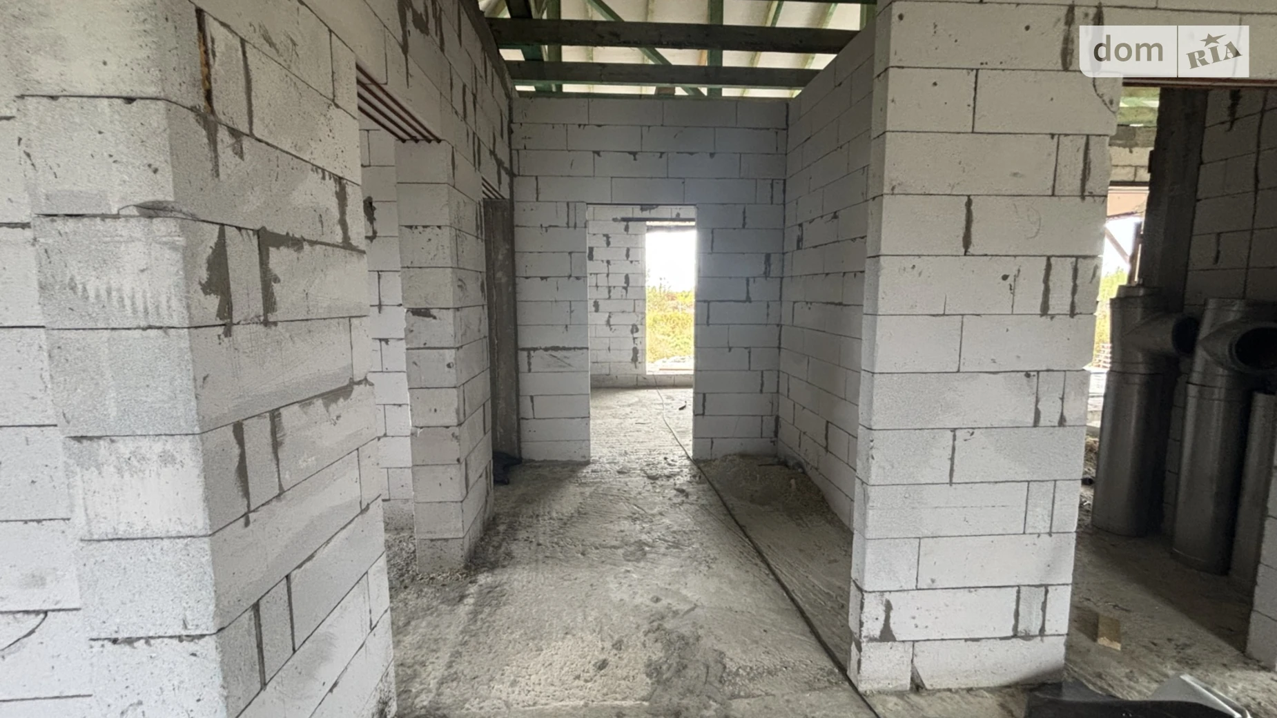 Продается одноэтажный дом 215 кв. м с террасой, цена: 124000 $ - фото 2