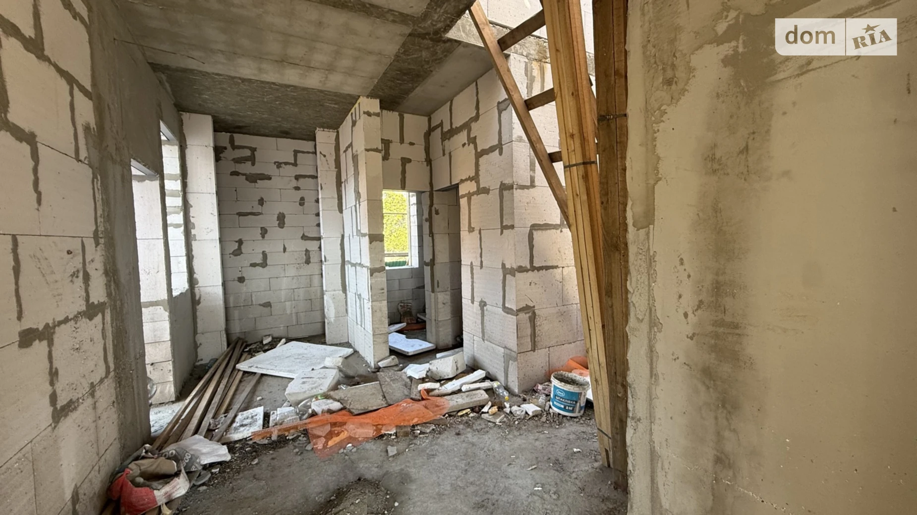 Продается дом на 2 этажа 200 кв. м с террасой, цена: 200000 $ - фото 5