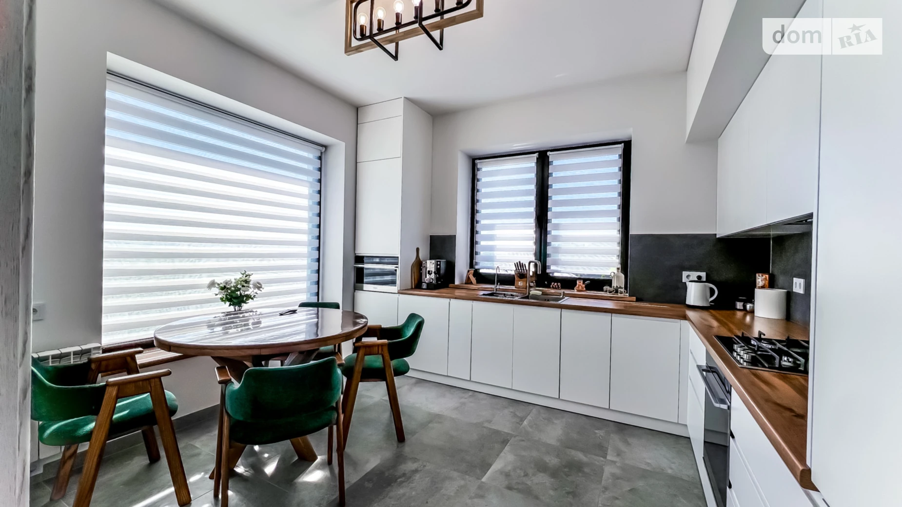 Продается одноэтажный дом 210 кв. м с беседкой, цена: 320000 € - фото 4