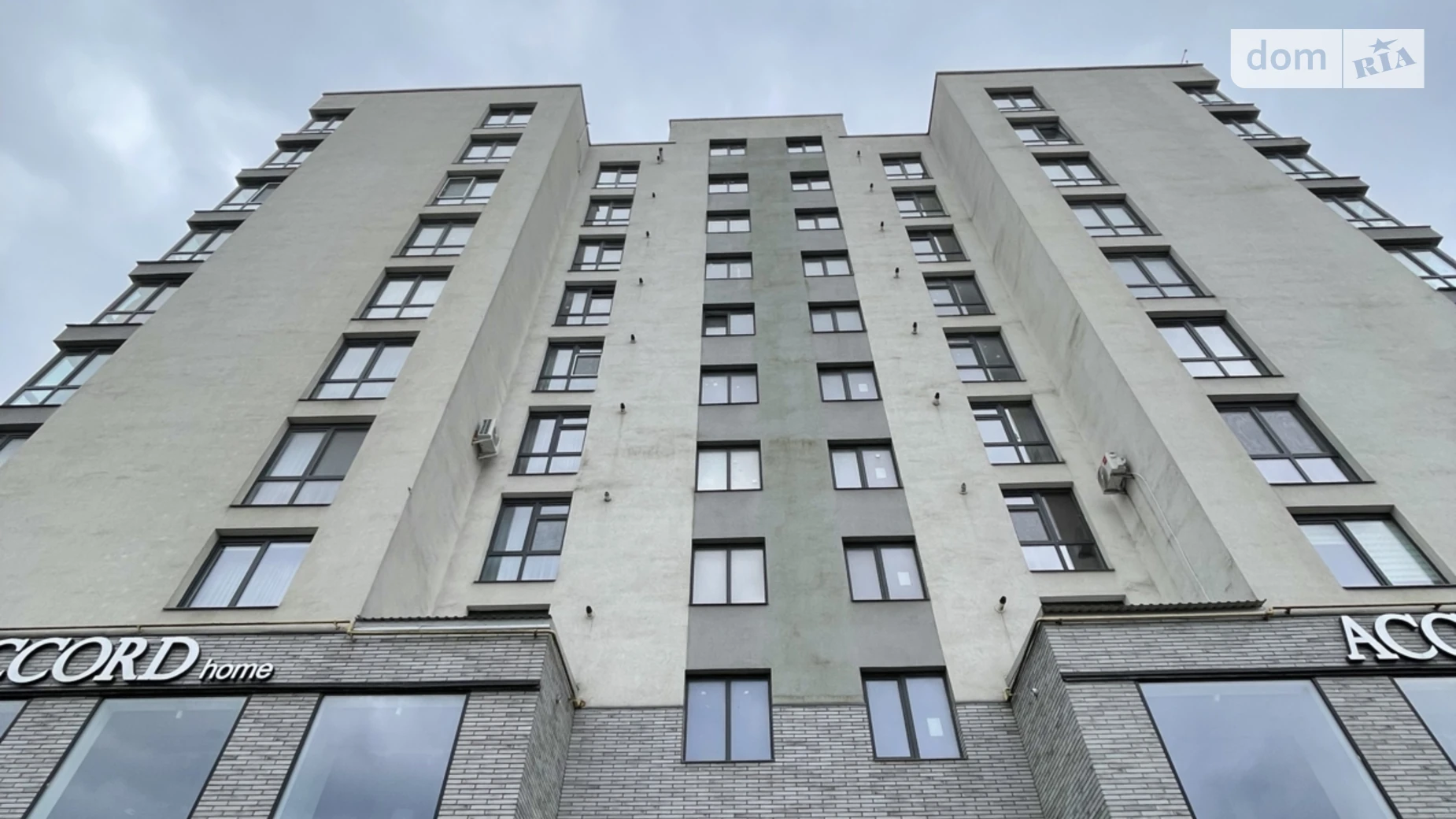 Продается 2-комнатная квартира 66 кв. м в Хмельницком, ул. Героя Украины Александра Петраковского(Лановая), 16Б - фото 2