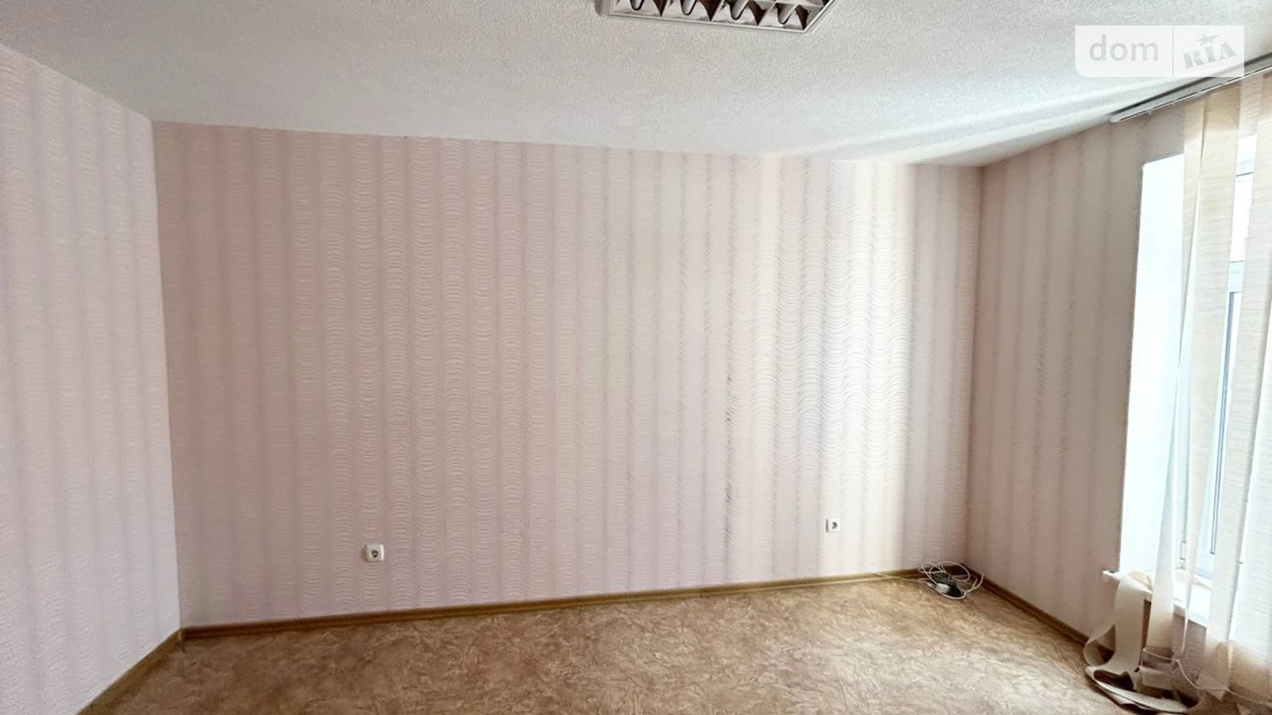 Сдается в аренду офис 14 кв. м в бизнес-центре, цена: 2900 грн - фото 4