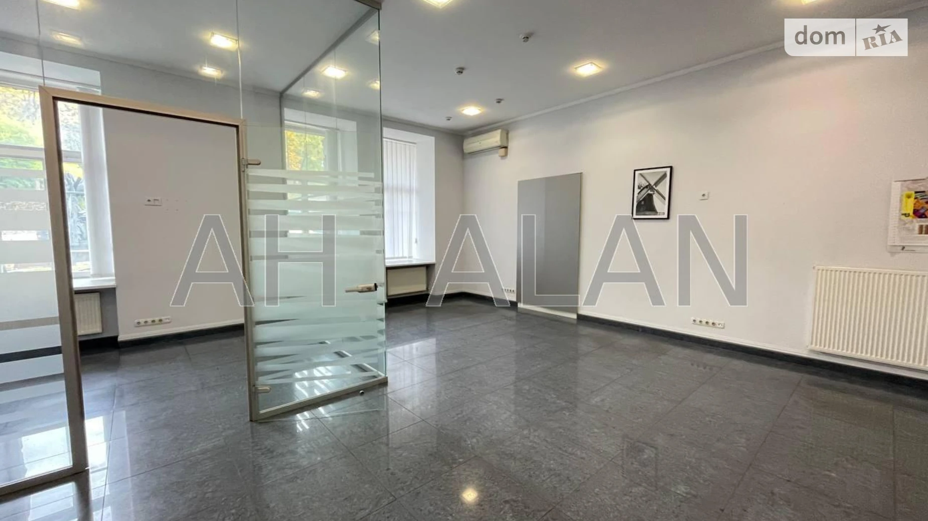 Сдается в аренду офис 72 кв. м в бизнес-центре, цена: 1150 $ - фото 5