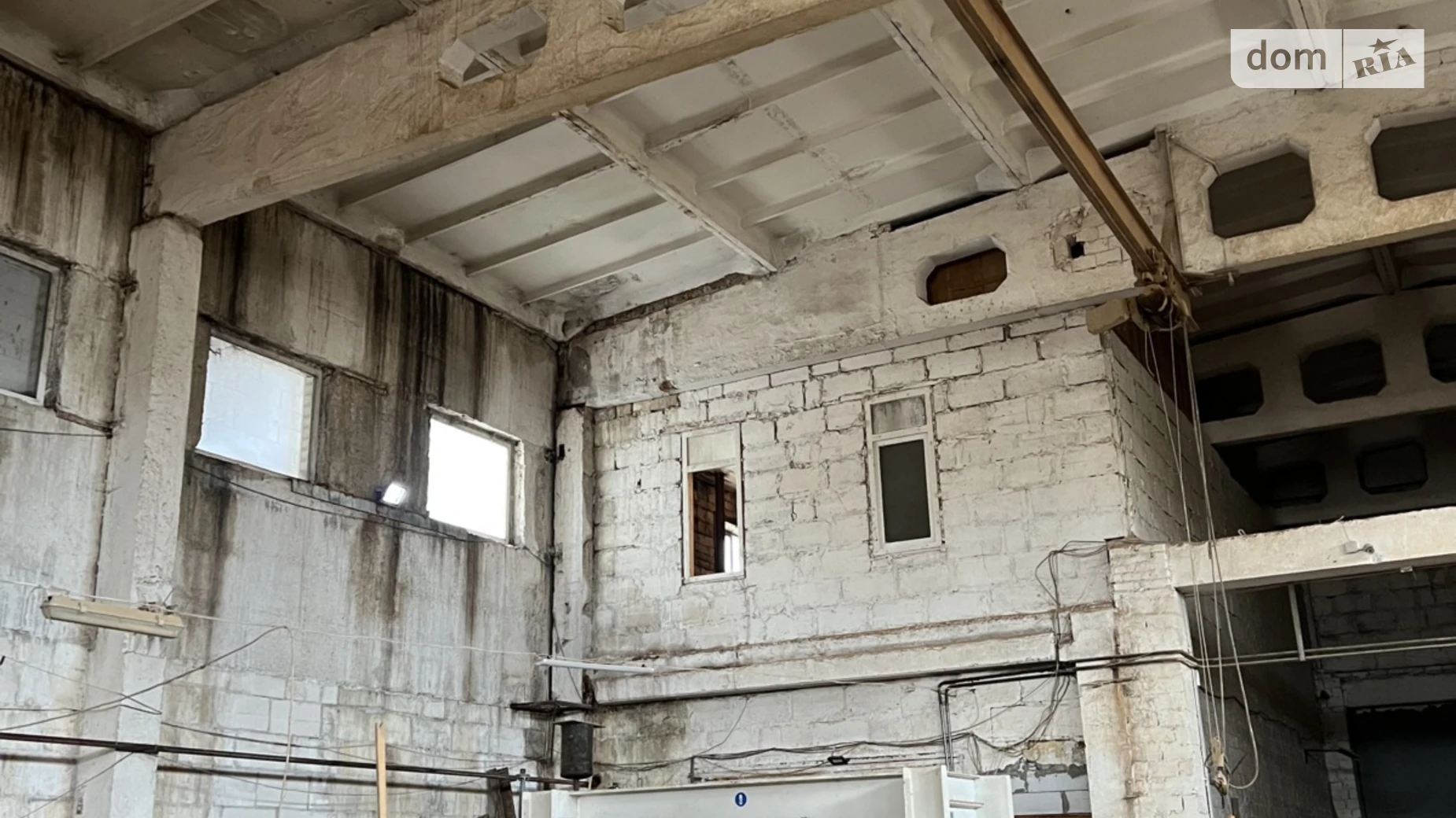 Продается объект сферы услуг 3000 кв. м в 2-этажном здании, цена: 600000 $ - фото 3