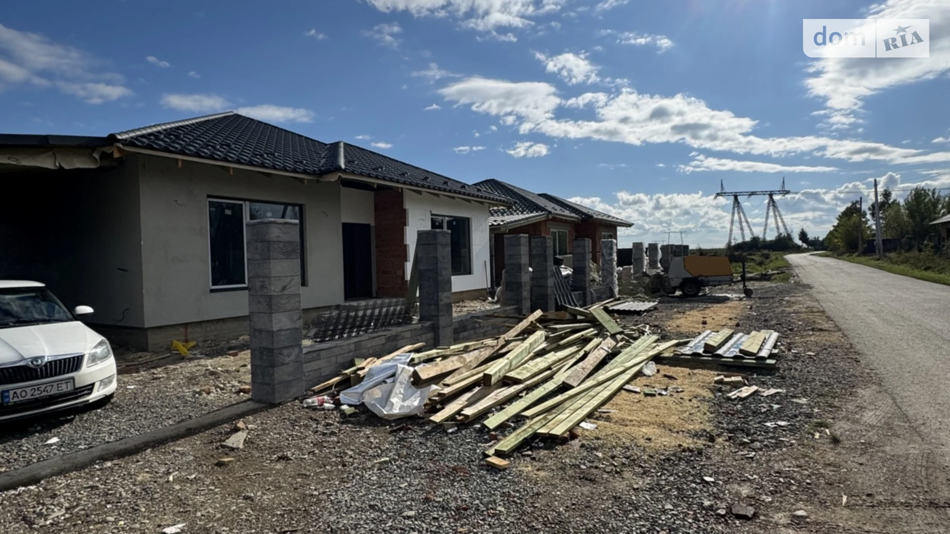 Продается одноэтажный дом 110 кв. м с беседкой, цена: 150000 $ - фото 4